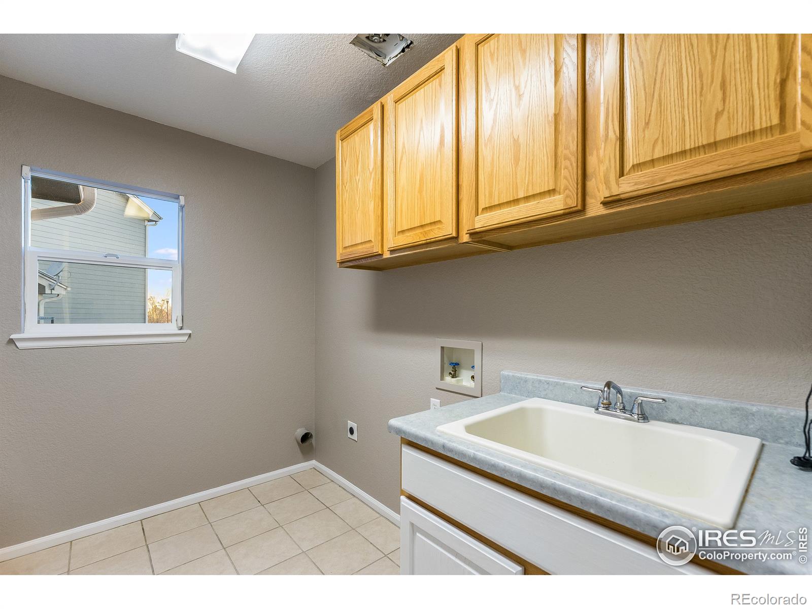 MLS Image #16 for 1715  green wing drive,johnstown, Colorado