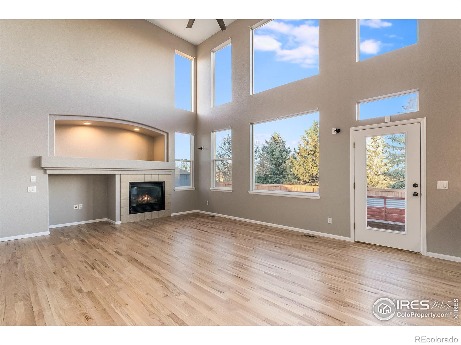 MLS Image #4 for 1715  green wing drive,johnstown, Colorado