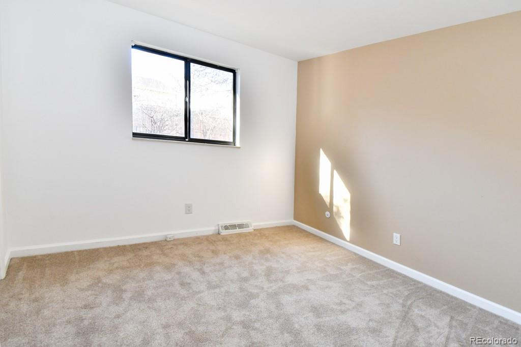 MLS Image #15 for 10115 w arbor place,littleton, Colorado