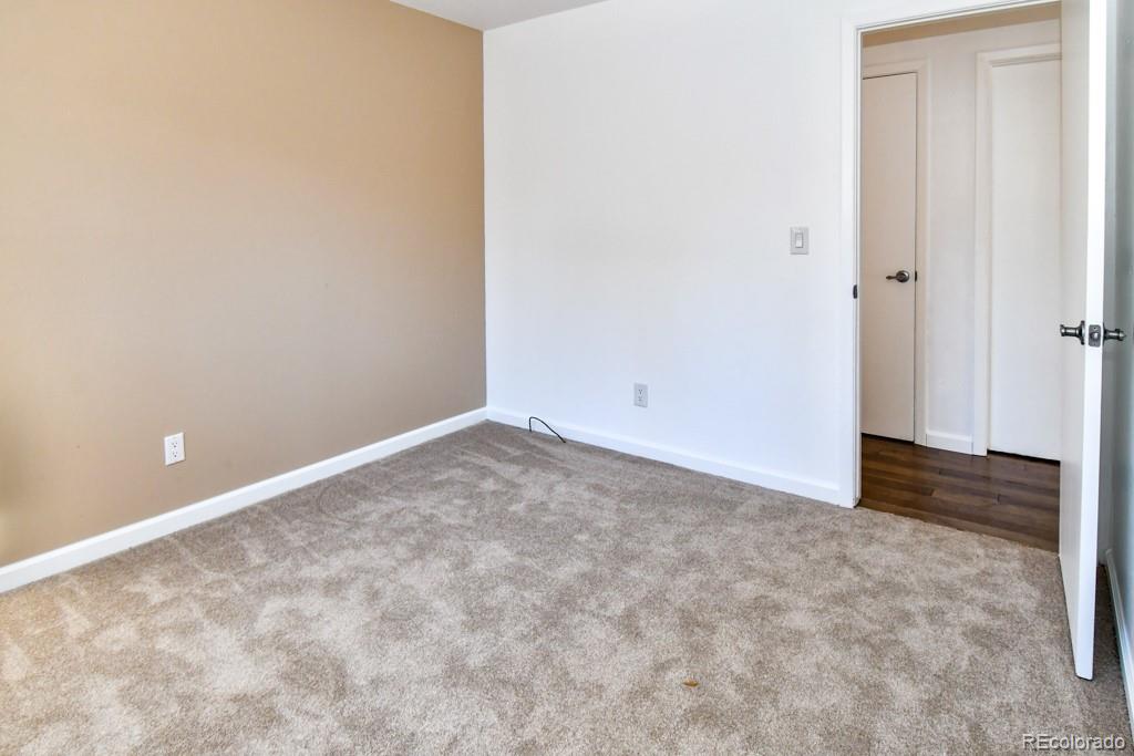 MLS Image #16 for 10115 w arbor place,littleton, Colorado