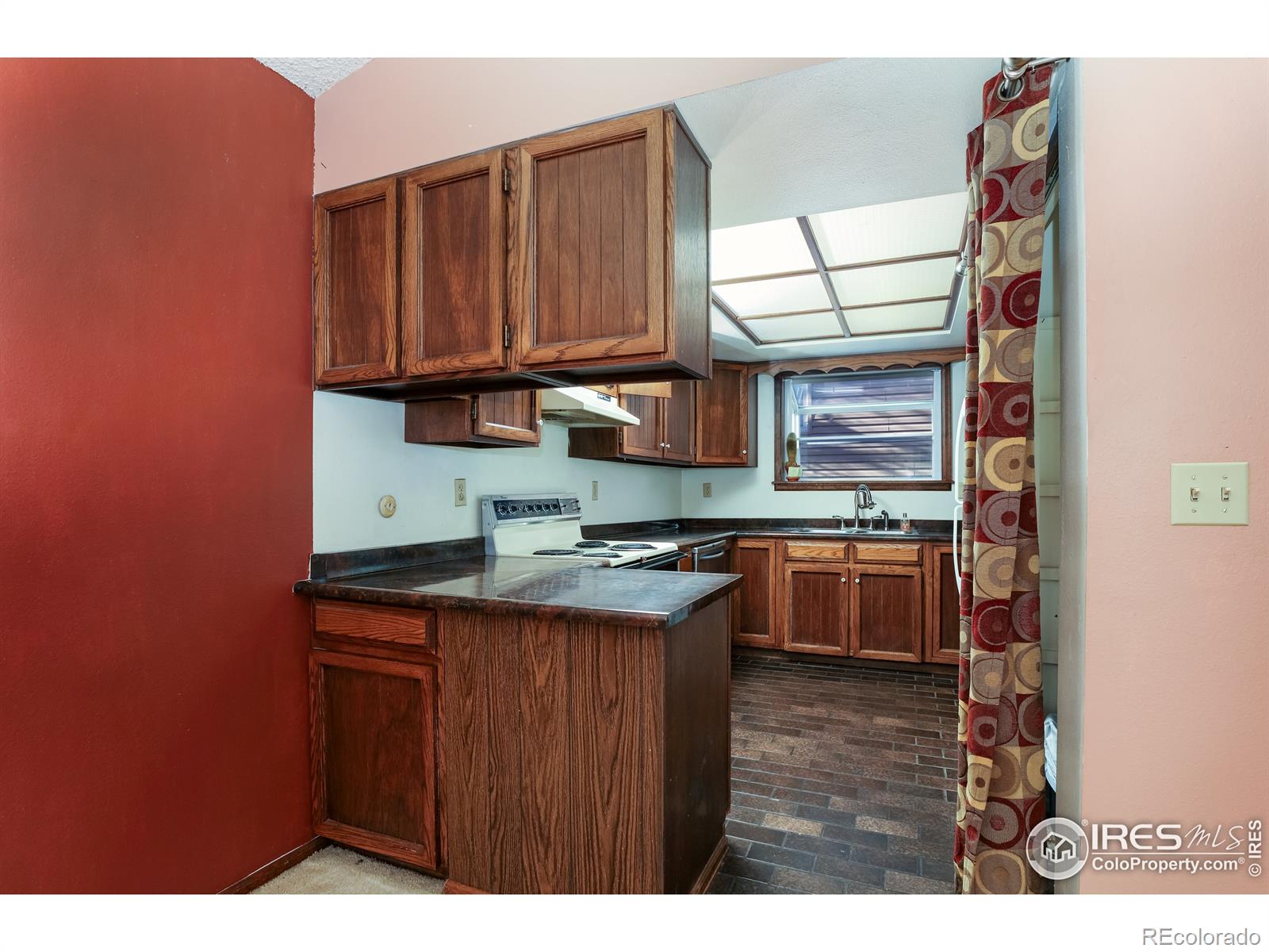 MLS Image #11 for 1006  lee way,longmont, Colorado