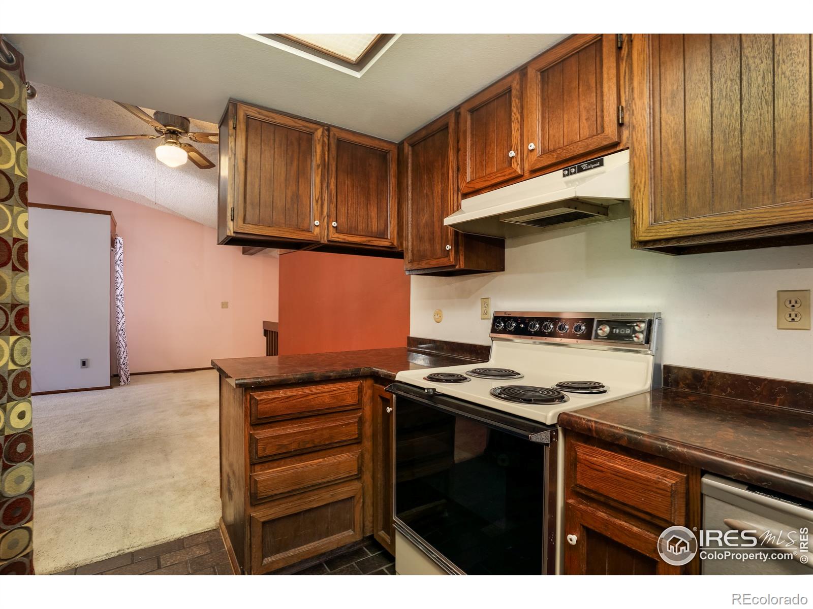 MLS Image #13 for 1006  lee way,longmont, Colorado