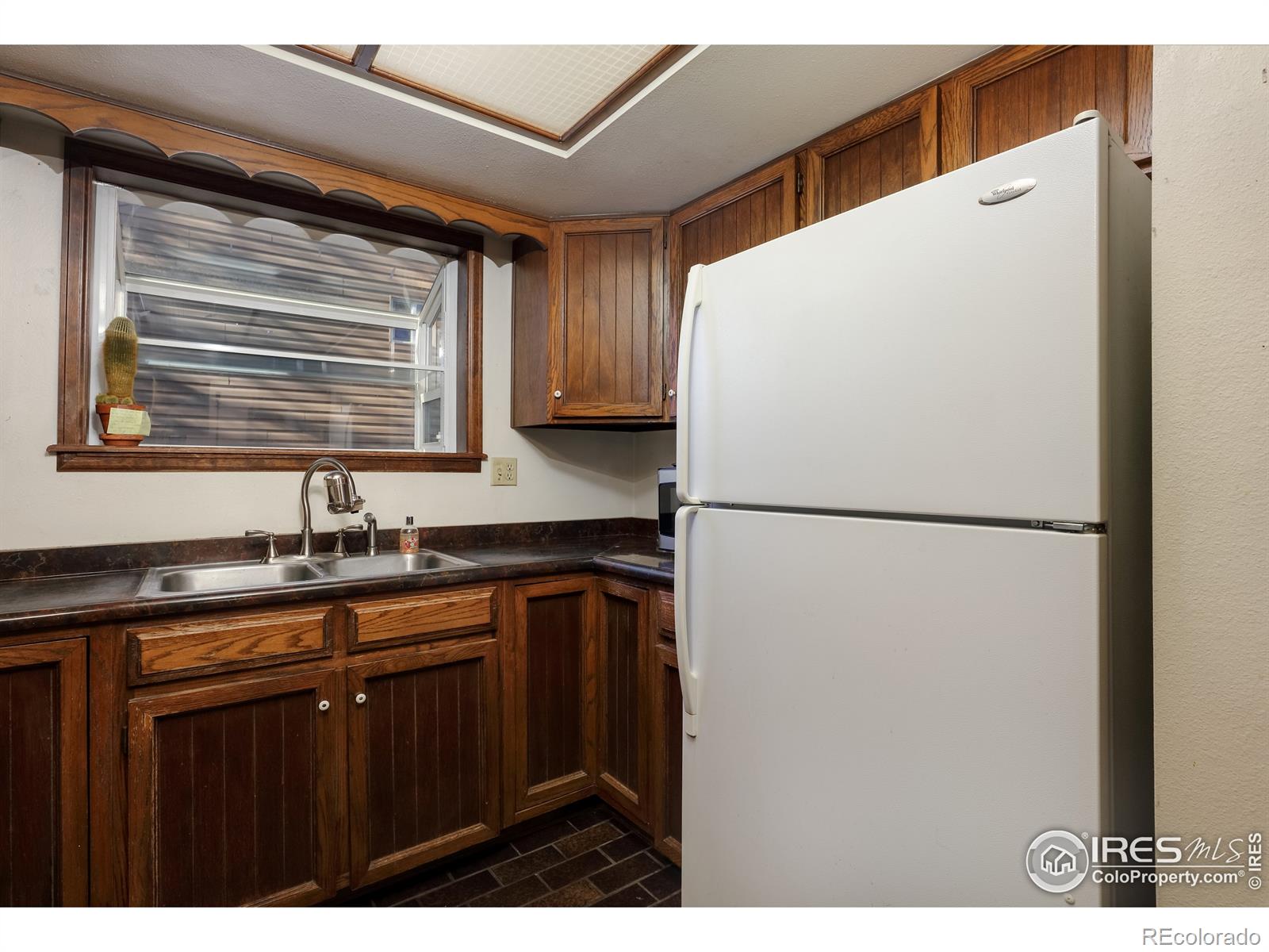 MLS Image #14 for 1006  lee way,longmont, Colorado