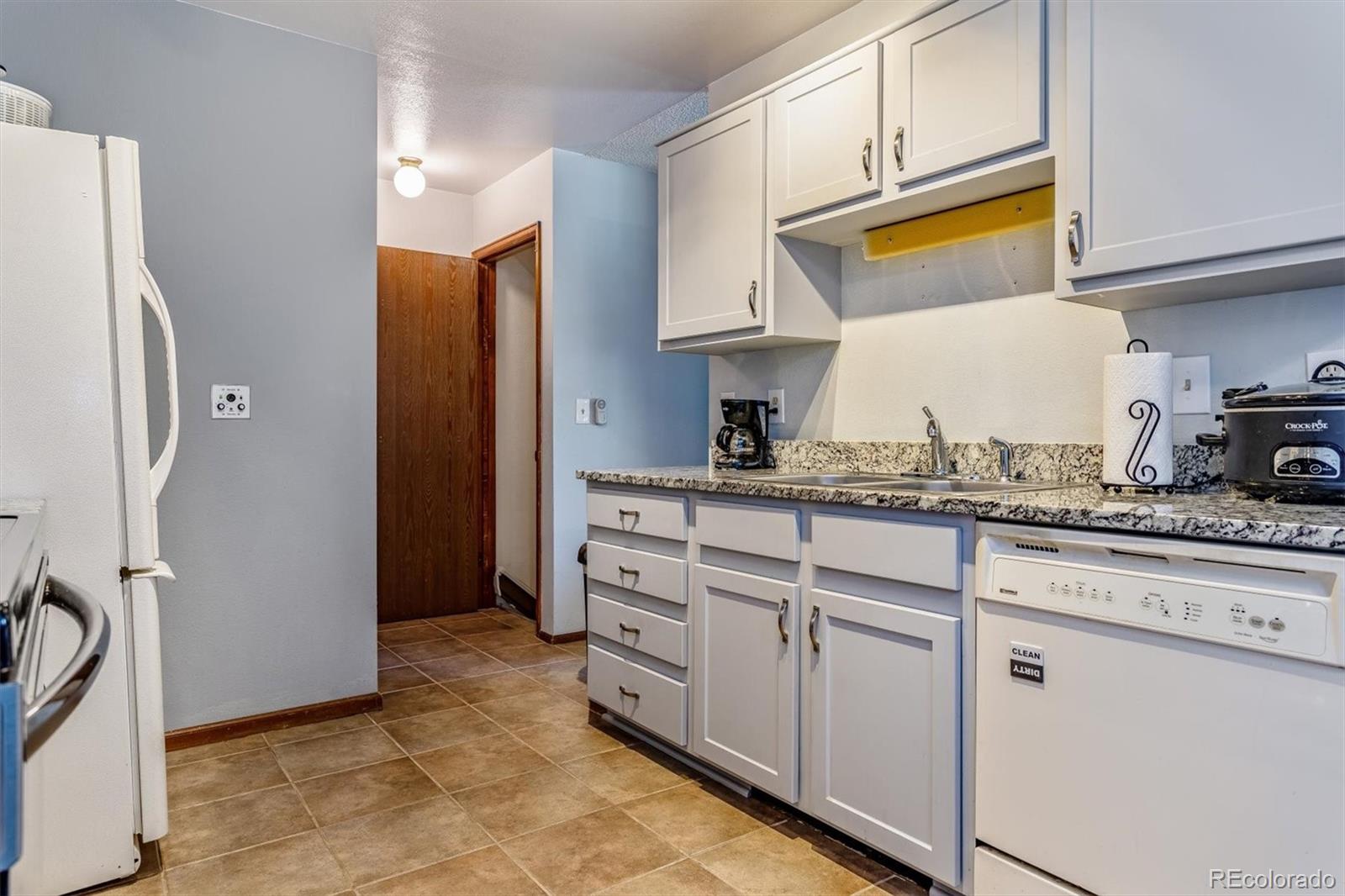 MLS Image #9 for 1828 s ammons street b,lakewood, Colorado