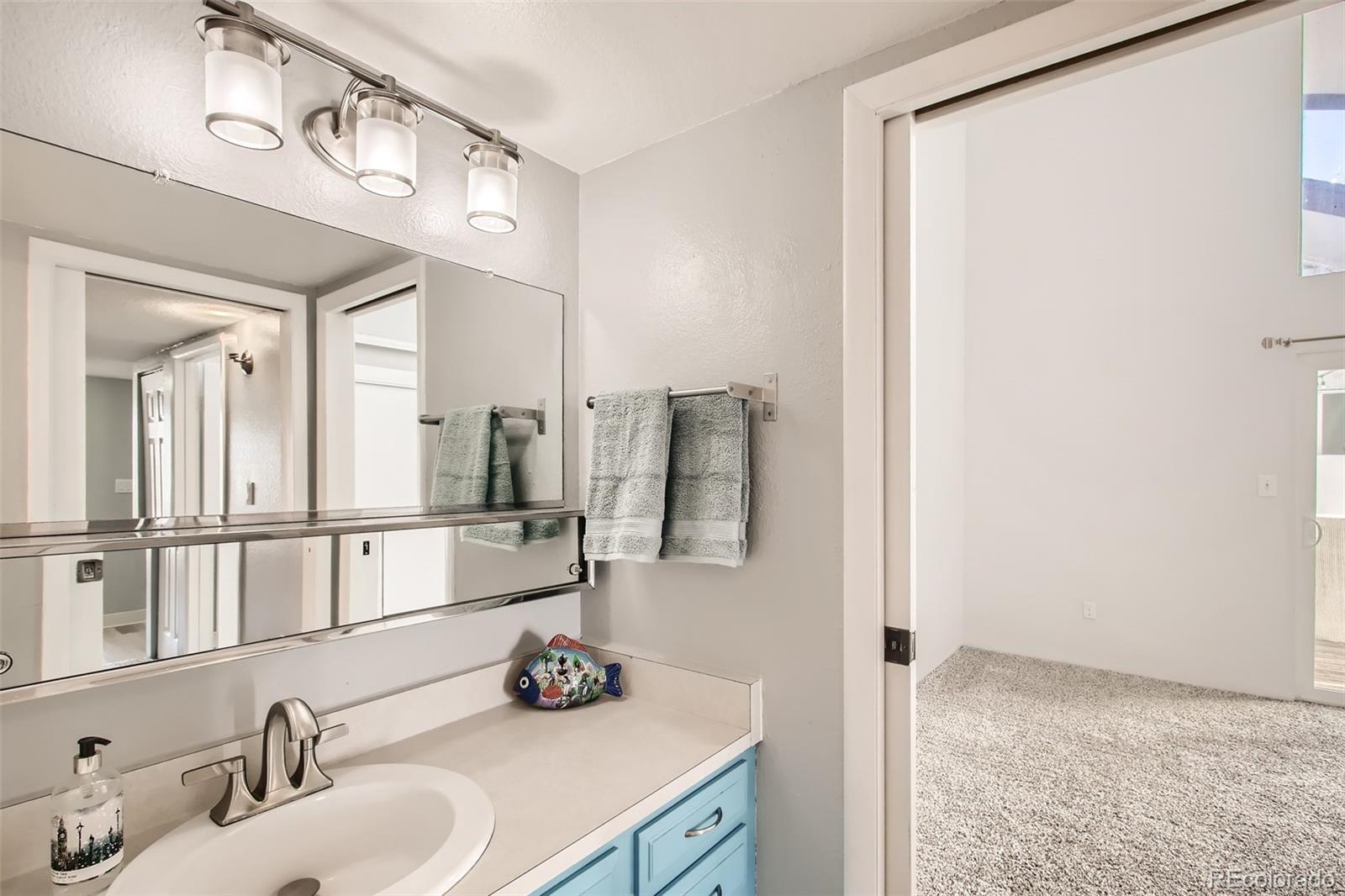 MLS Image #9 for 14934 e hampden circle,aurora, Colorado