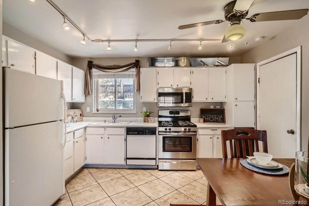 MLS Image #5 for 1812 s norfolk street,aurora, Colorado