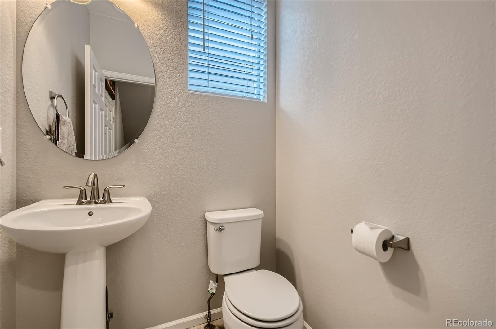 MLS Image #13 for 15842 e warner drive,denver, Colorado