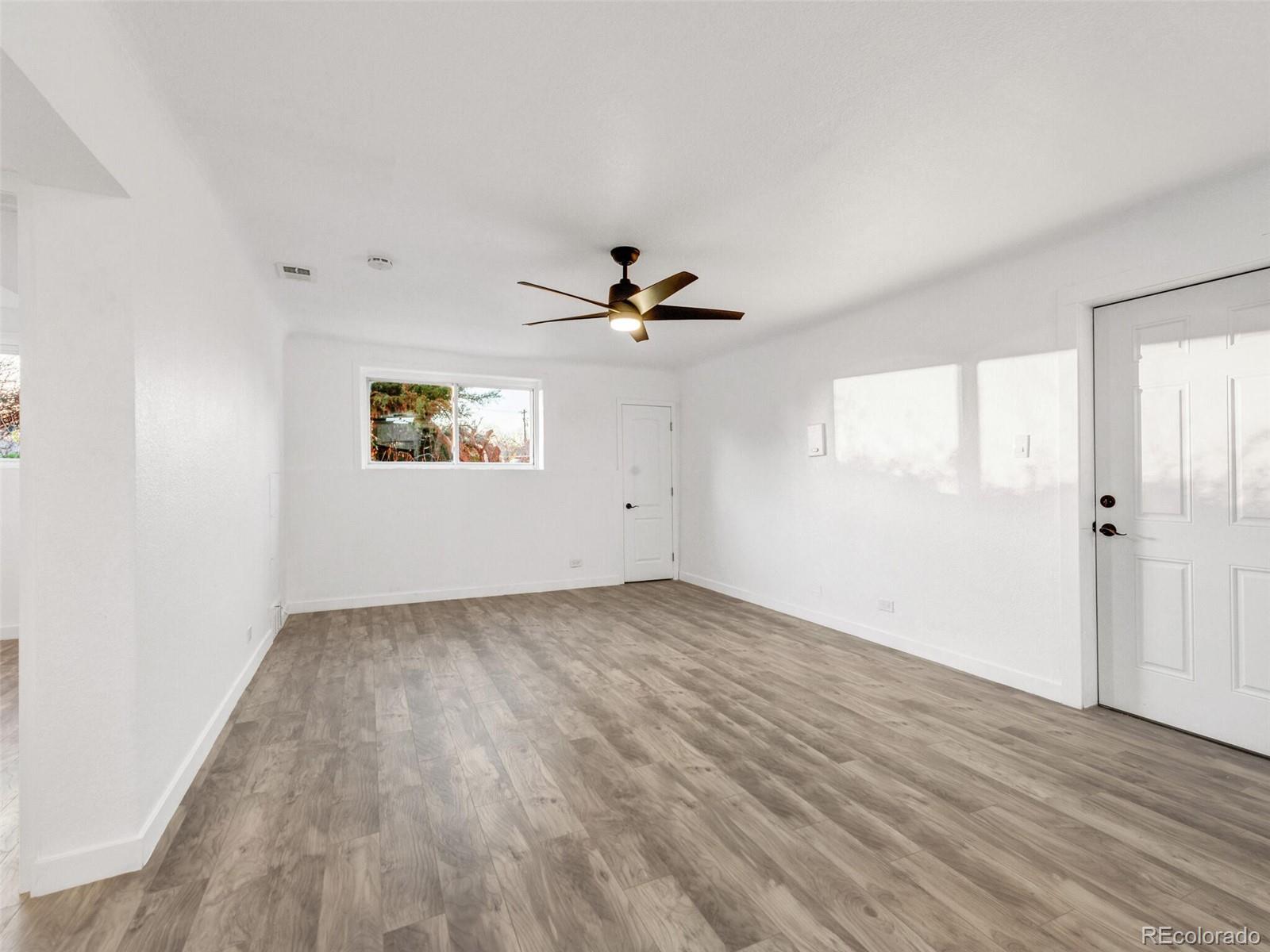 MLS Image #11 for 1620  colorado boulevard,denver, Colorado