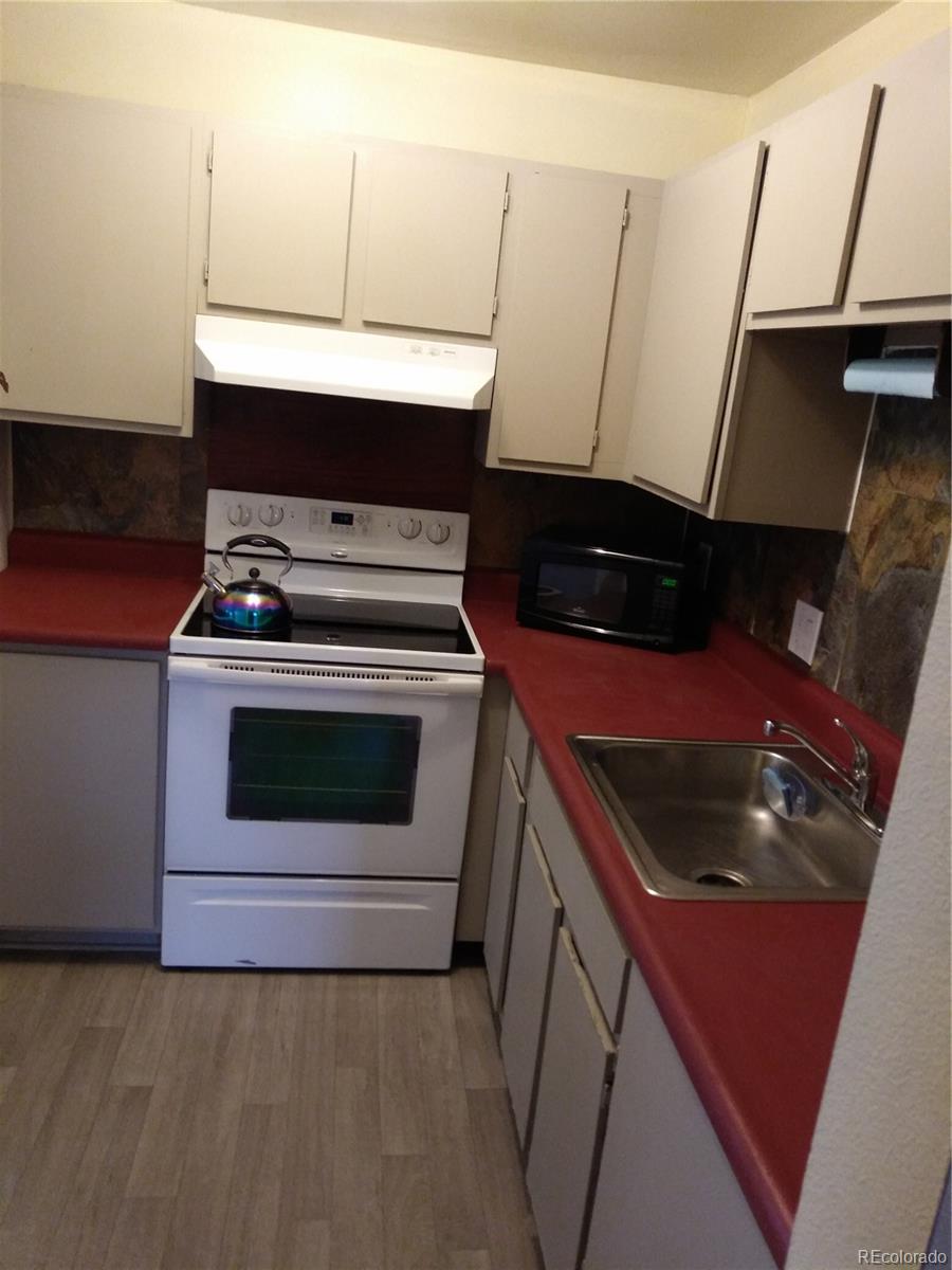 MLS Image #12 for 6800 e tennessee avenue,denver, Colorado