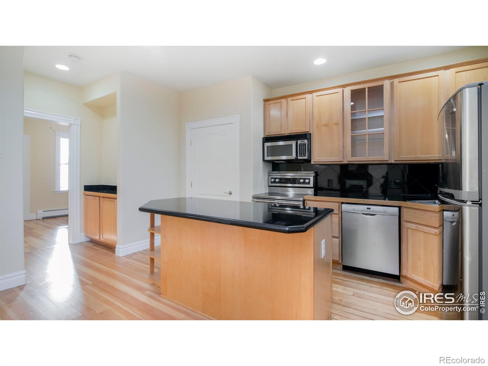 MLS Image #10 for 322 e cedar avenue,denver, Colorado