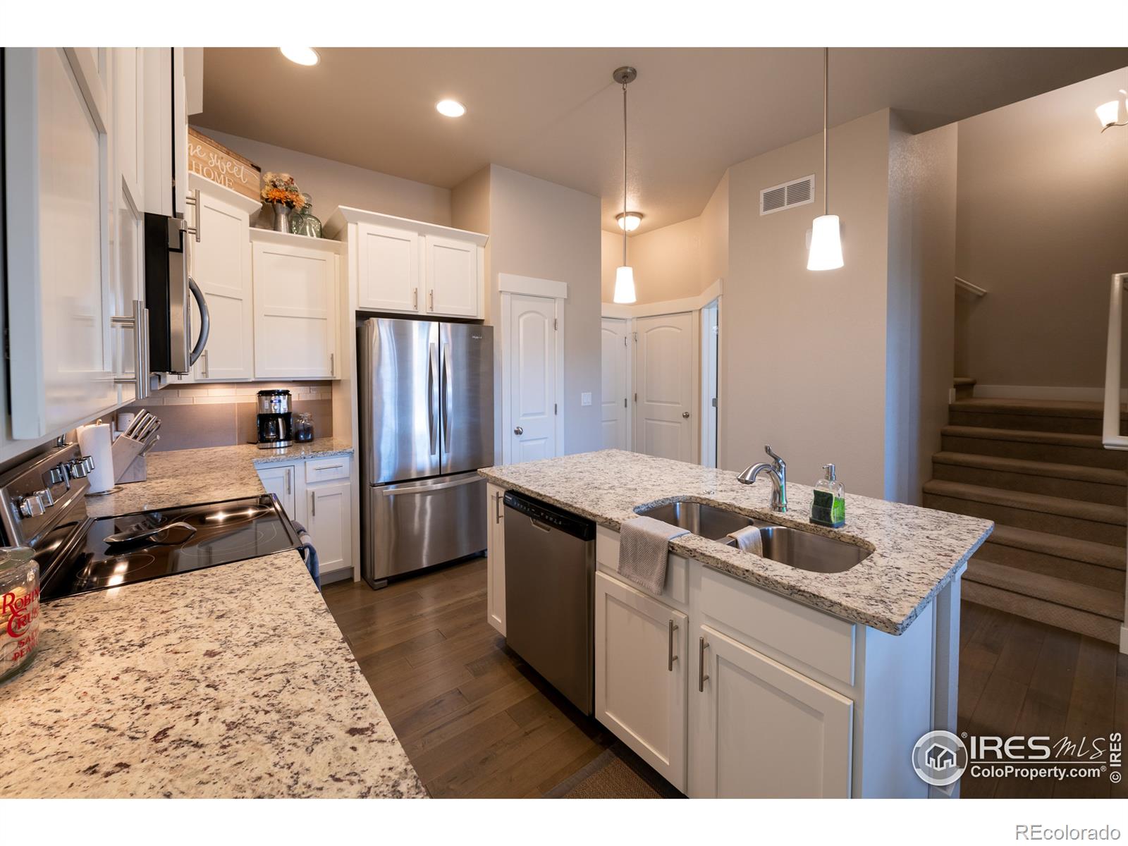 MLS Image #2 for 6398  pumpkin ridge drive,windsor, Colorado