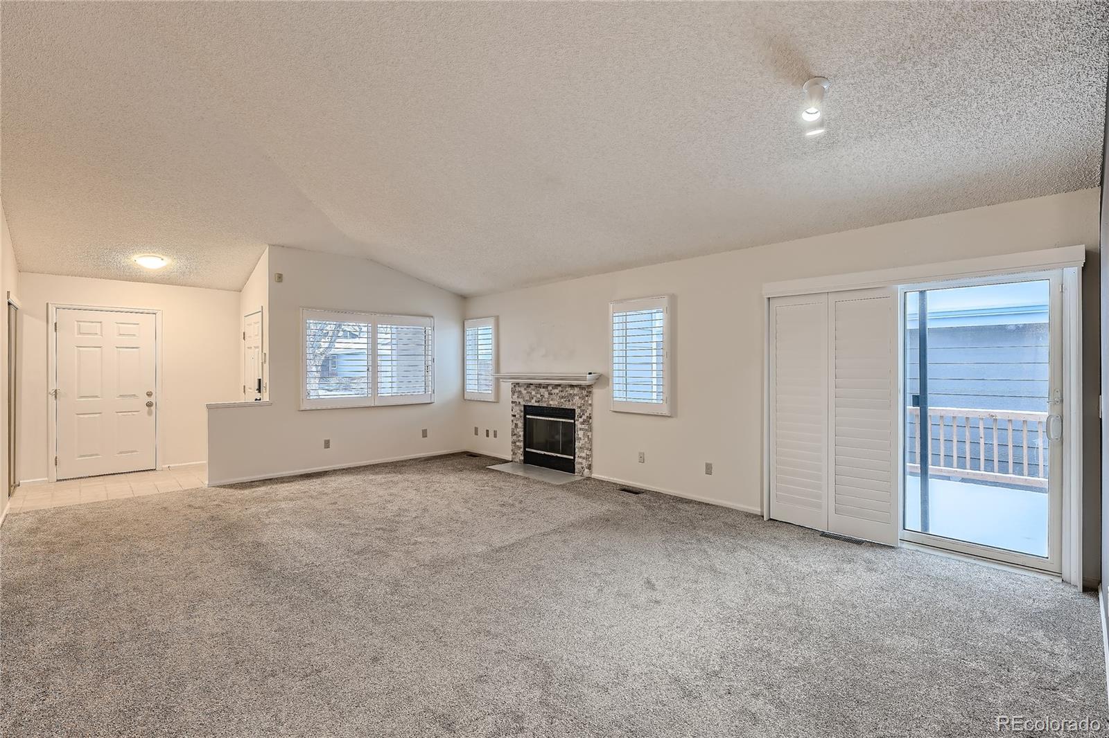 MLS Image #3 for 8040 e dartmouth avenue,denver, Colorado