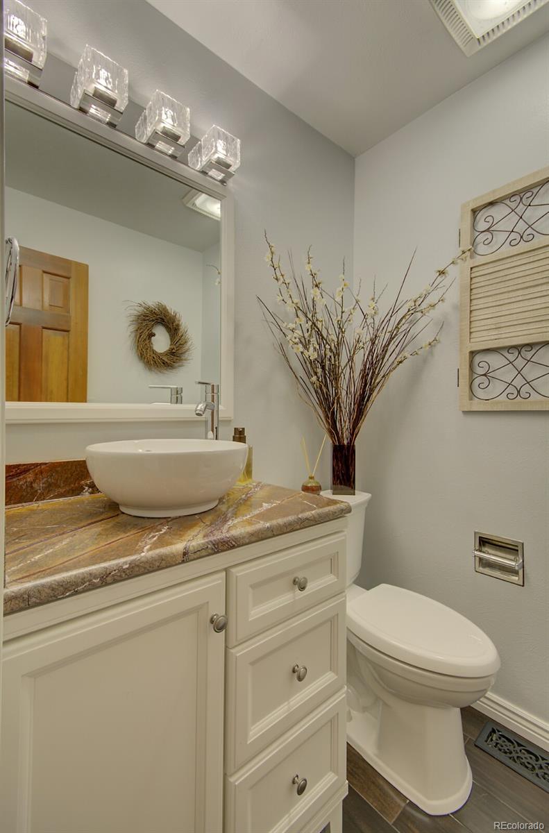 MLS Image #14 for 11720 w 66th place b,arvada, Colorado