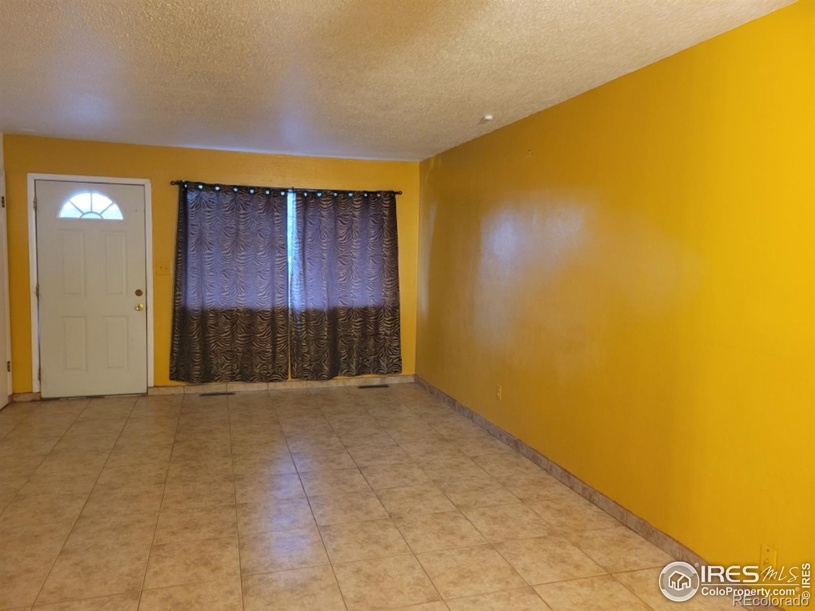 MLS Image #2 for 1807  30th st rd,greeley, Colorado