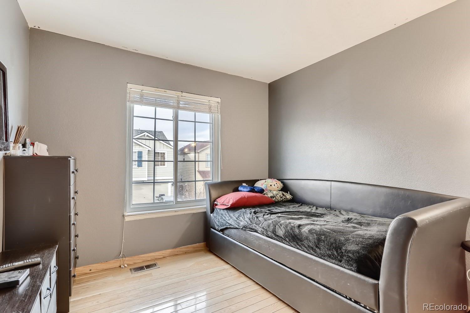 MLS Image #15 for 1210 s boston street,denver, Colorado