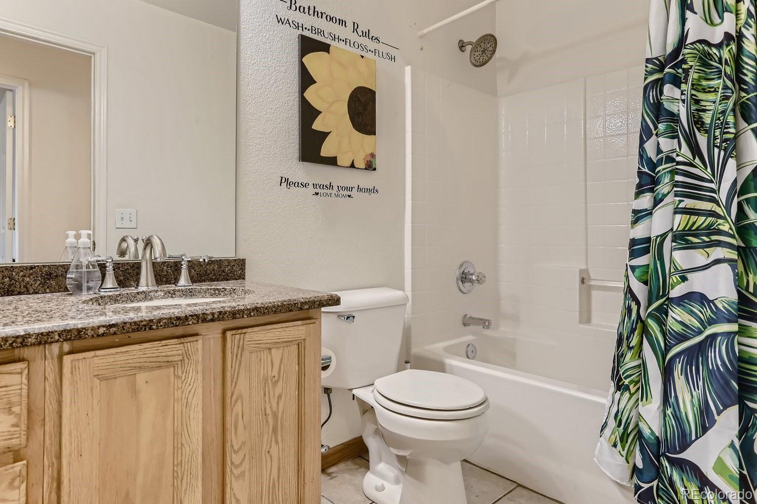 MLS Image #16 for 1210 s boston street,denver, Colorado