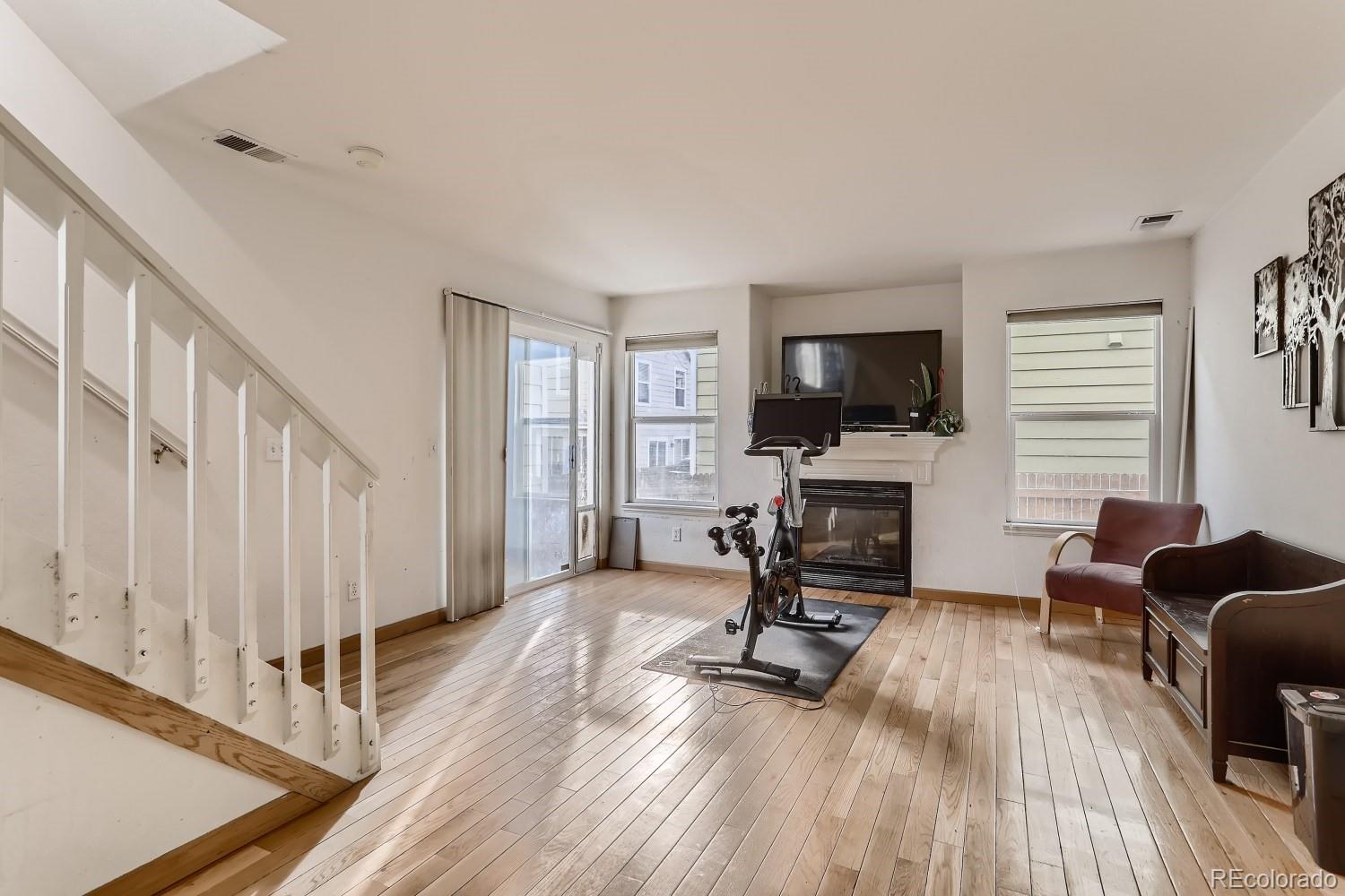 MLS Image #20 for 1210 s boston street,denver, Colorado