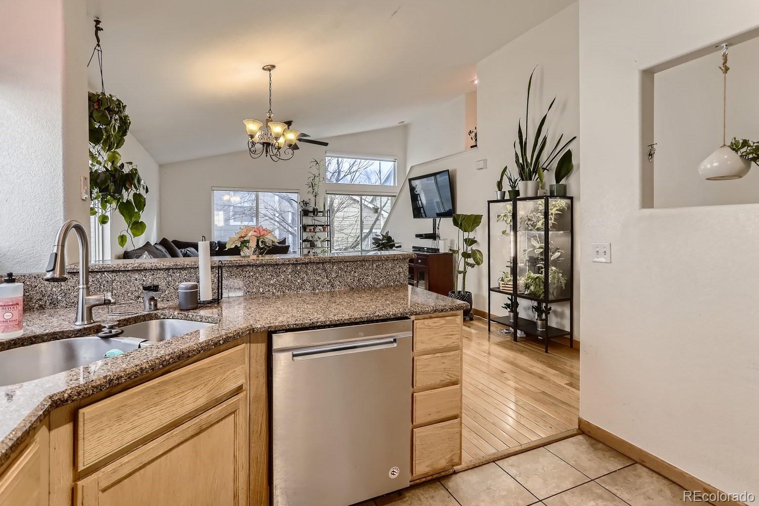 MLS Image #5 for 1210 s boston street,denver, Colorado