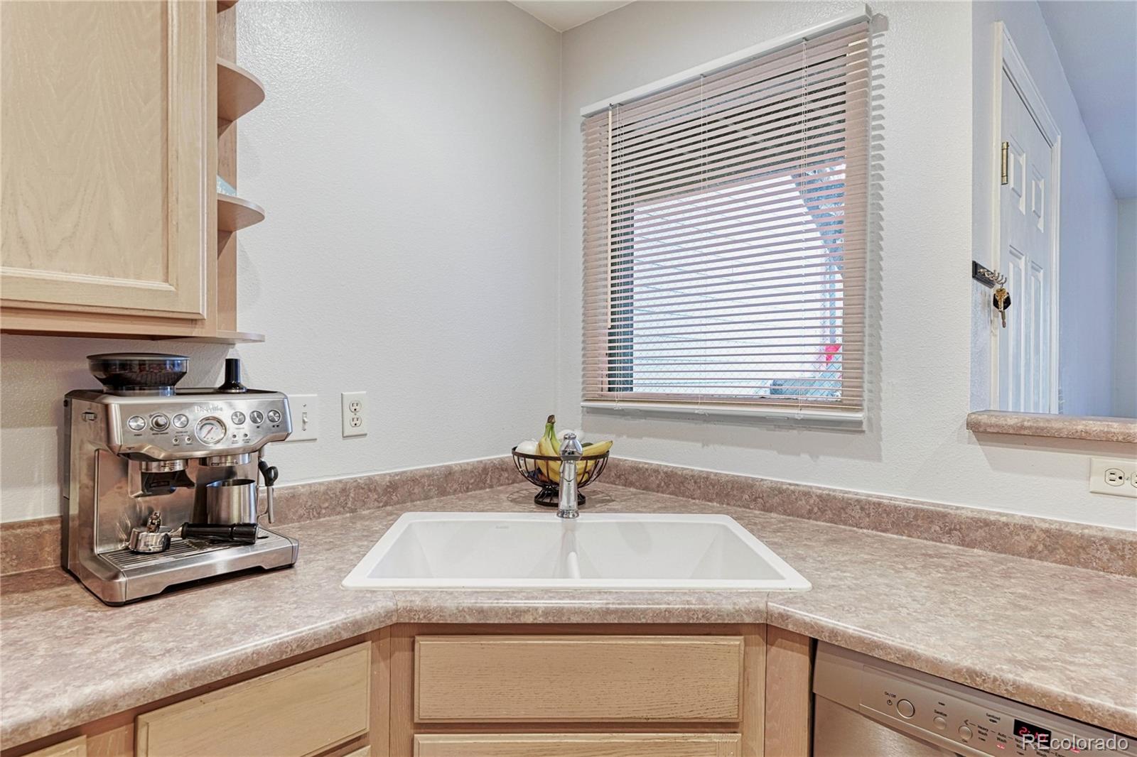 MLS Image #14 for 6310  oak street,arvada, Colorado