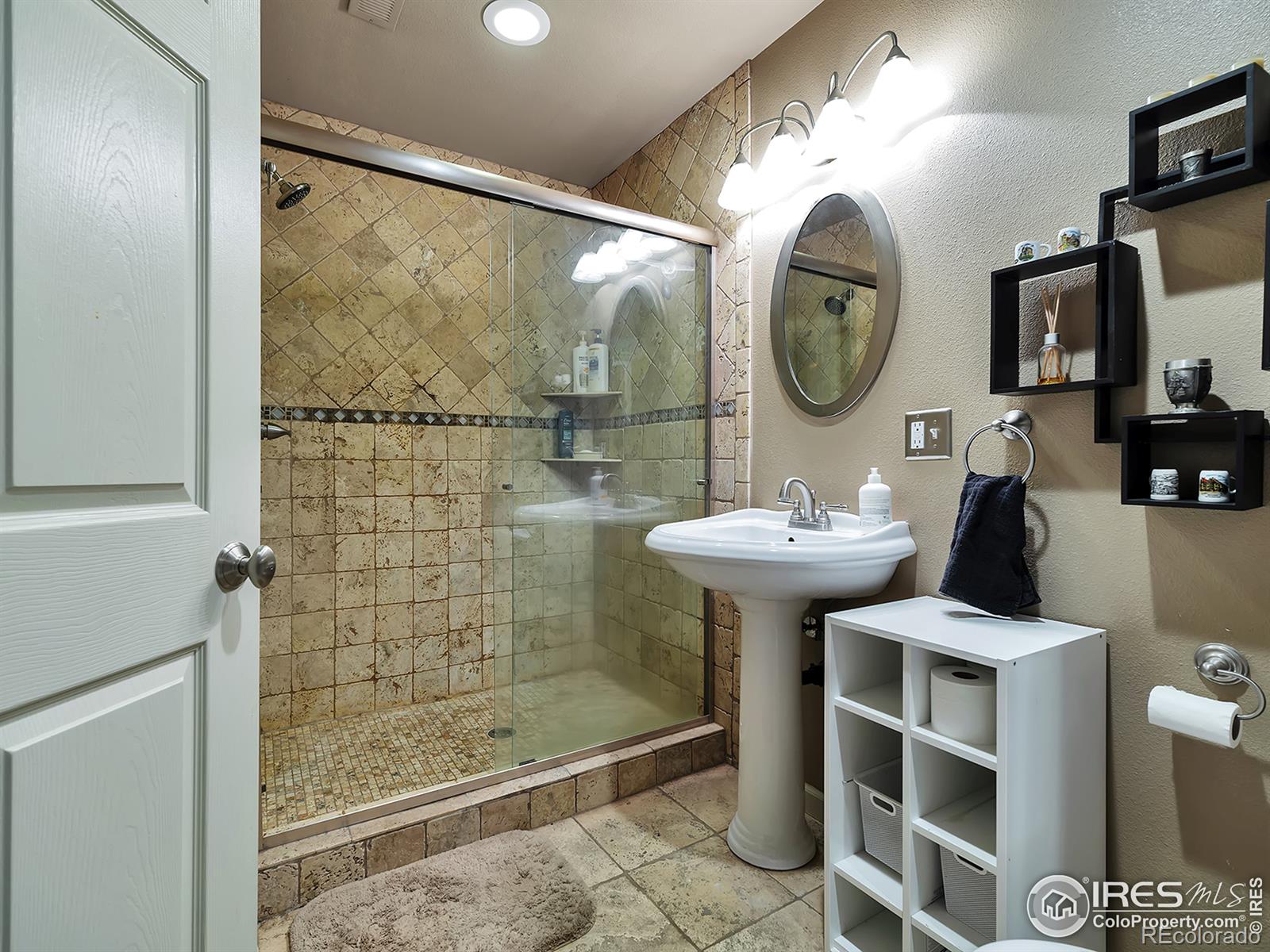 MLS Image #36 for 215  willow drive,mead, Colorado