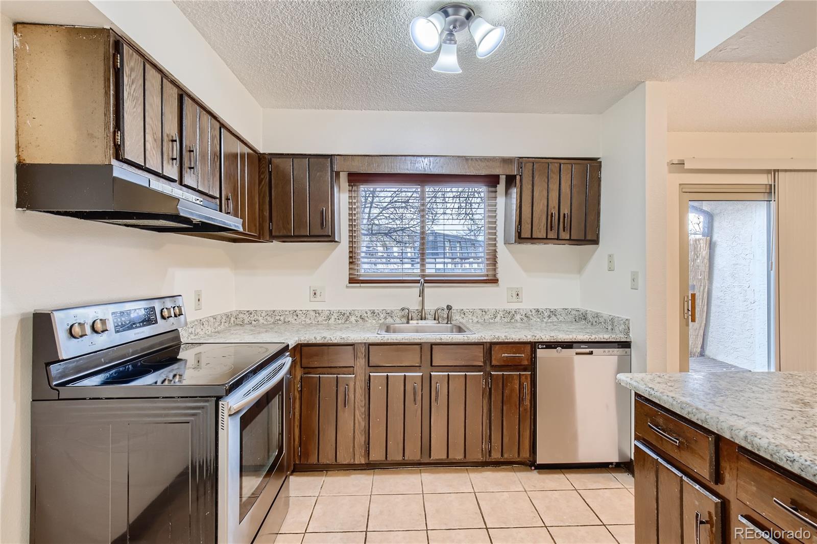MLS Image #11 for 6838 s broadway ,centennial, Colorado