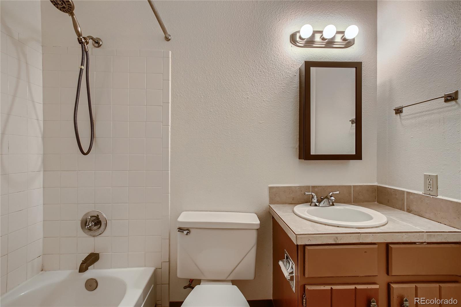 MLS Image #23 for 6838 s broadway ,centennial, Colorado