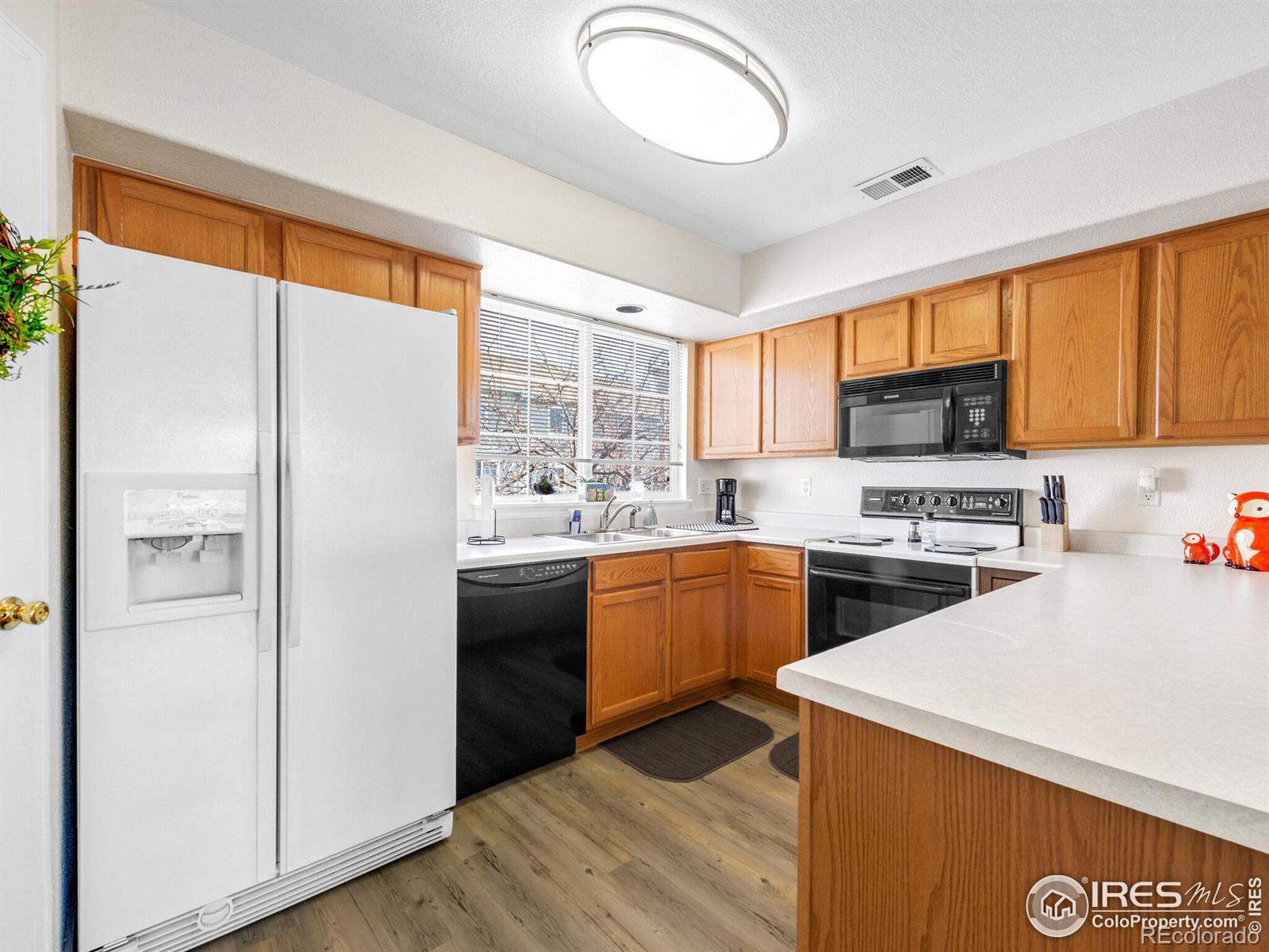 MLS Image #16 for 8199  welby road,denver, Colorado