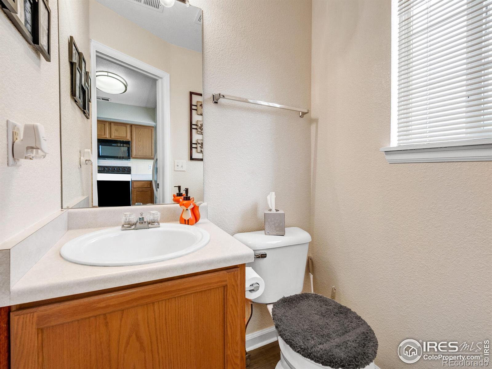 MLS Image #22 for 8199  welby road,denver, Colorado