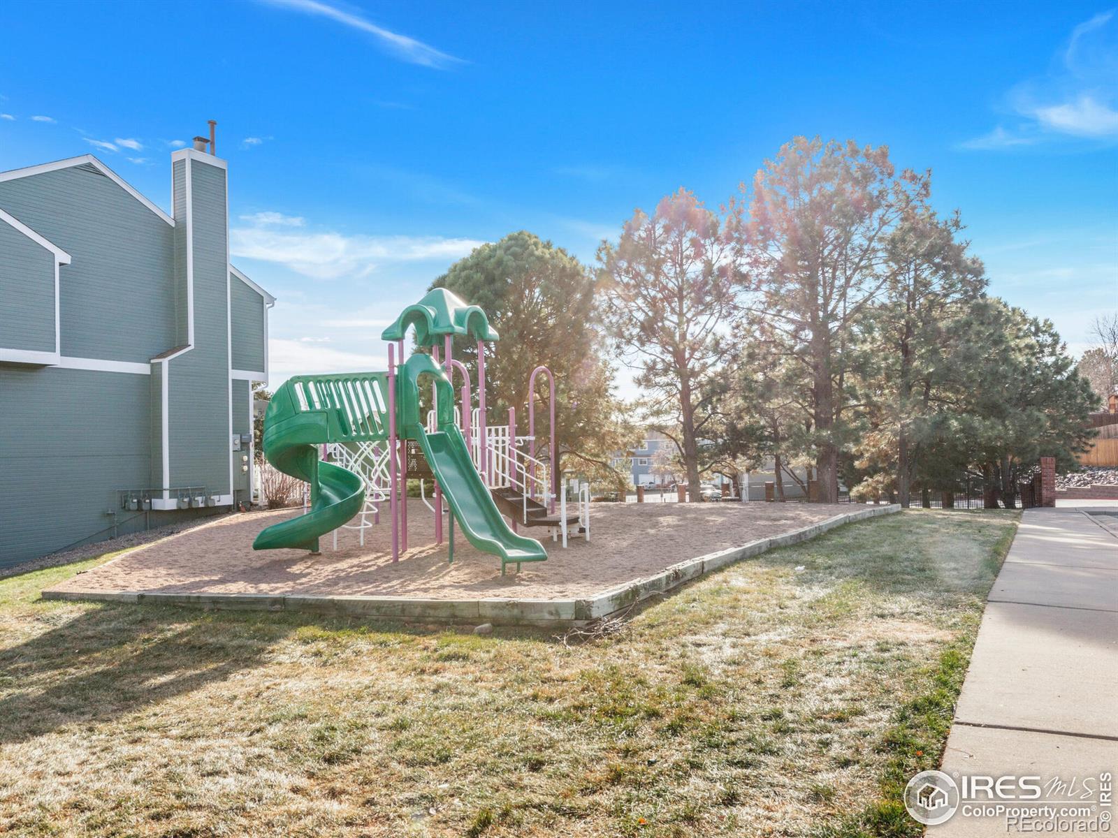 MLS Image #37 for 8199  welby road,denver, Colorado