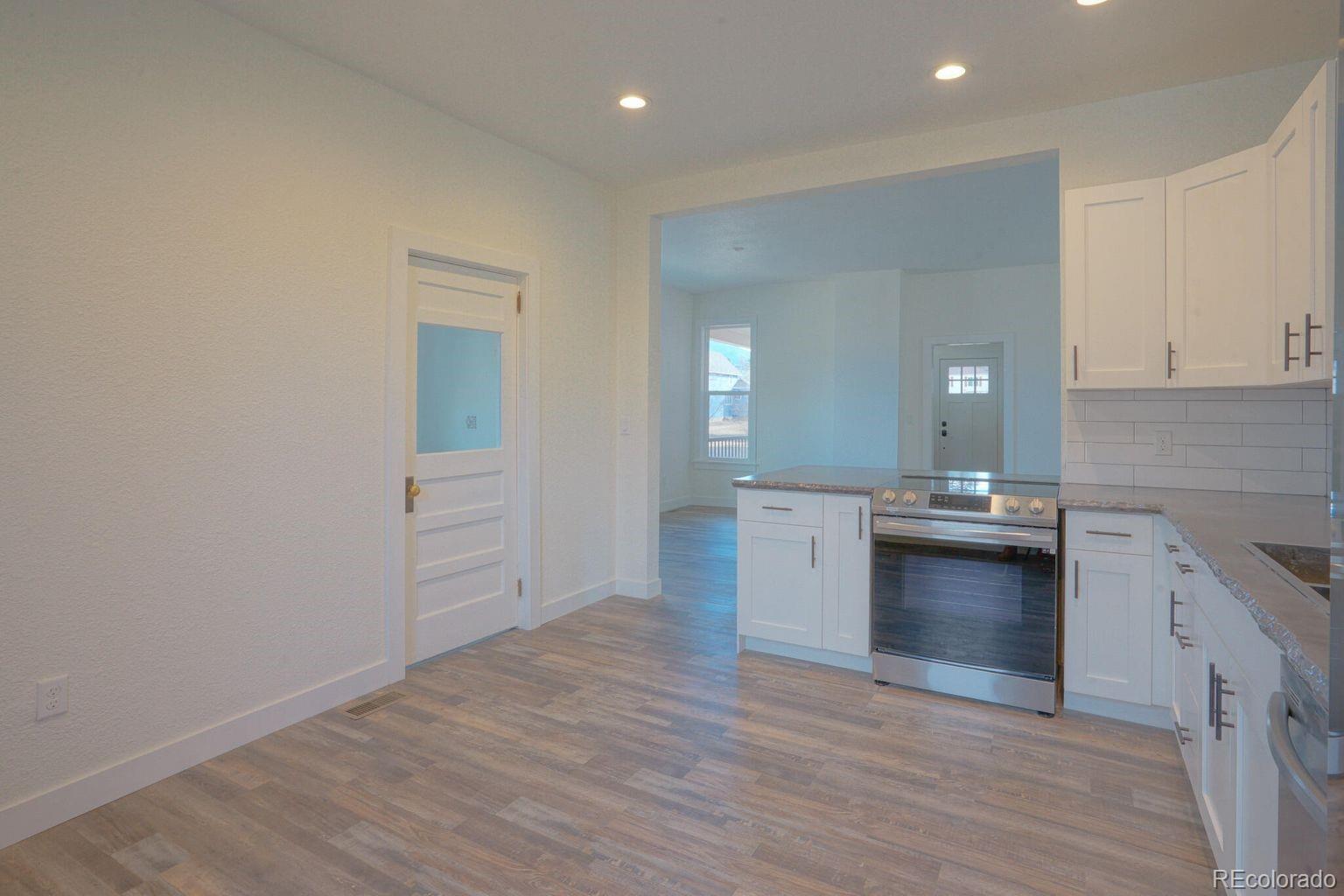 MLS Image #10 for 615 w baca street,trinidad, Colorado