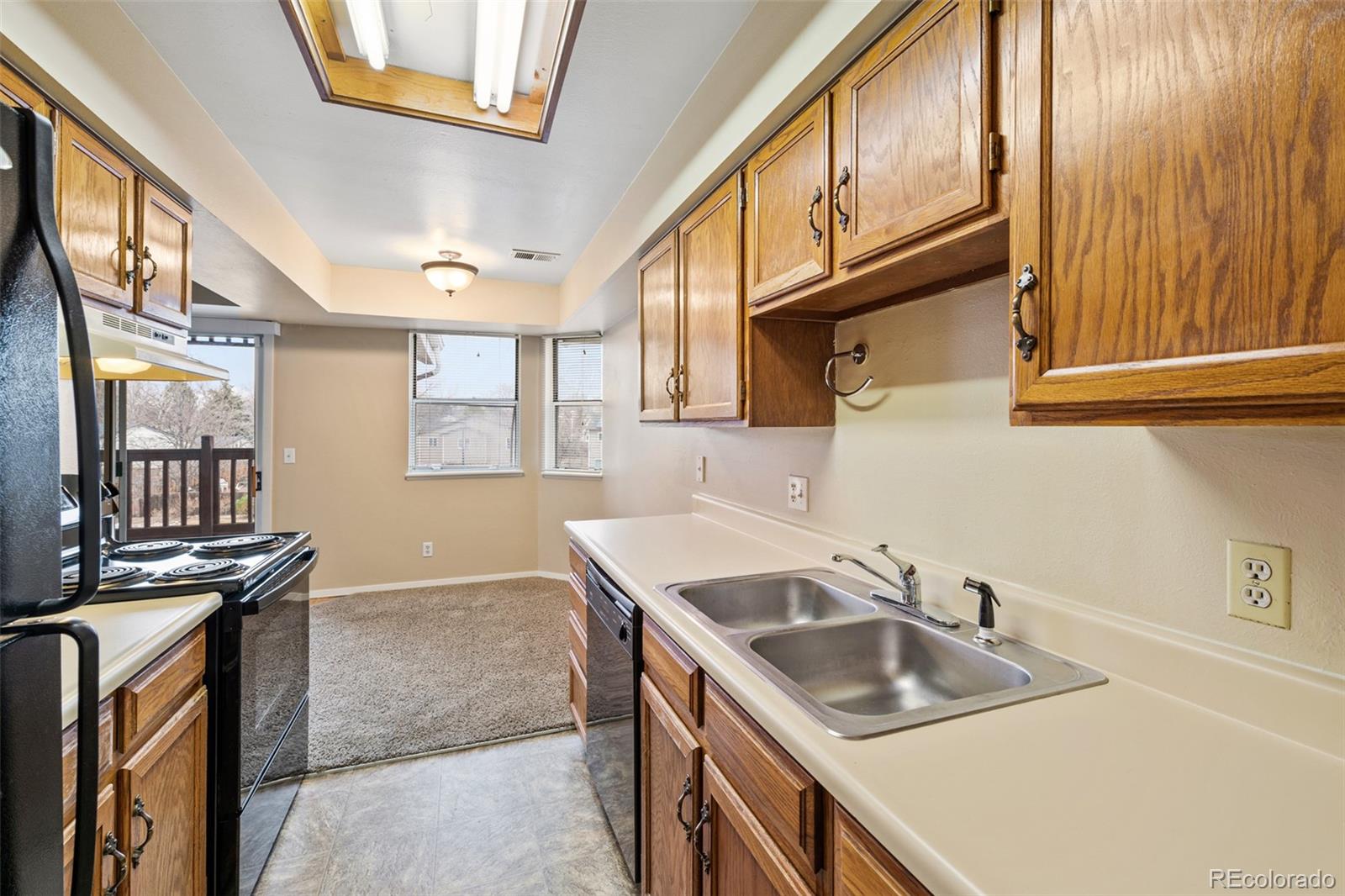 MLS Image #11 for 17672 e loyola drive,aurora, Colorado