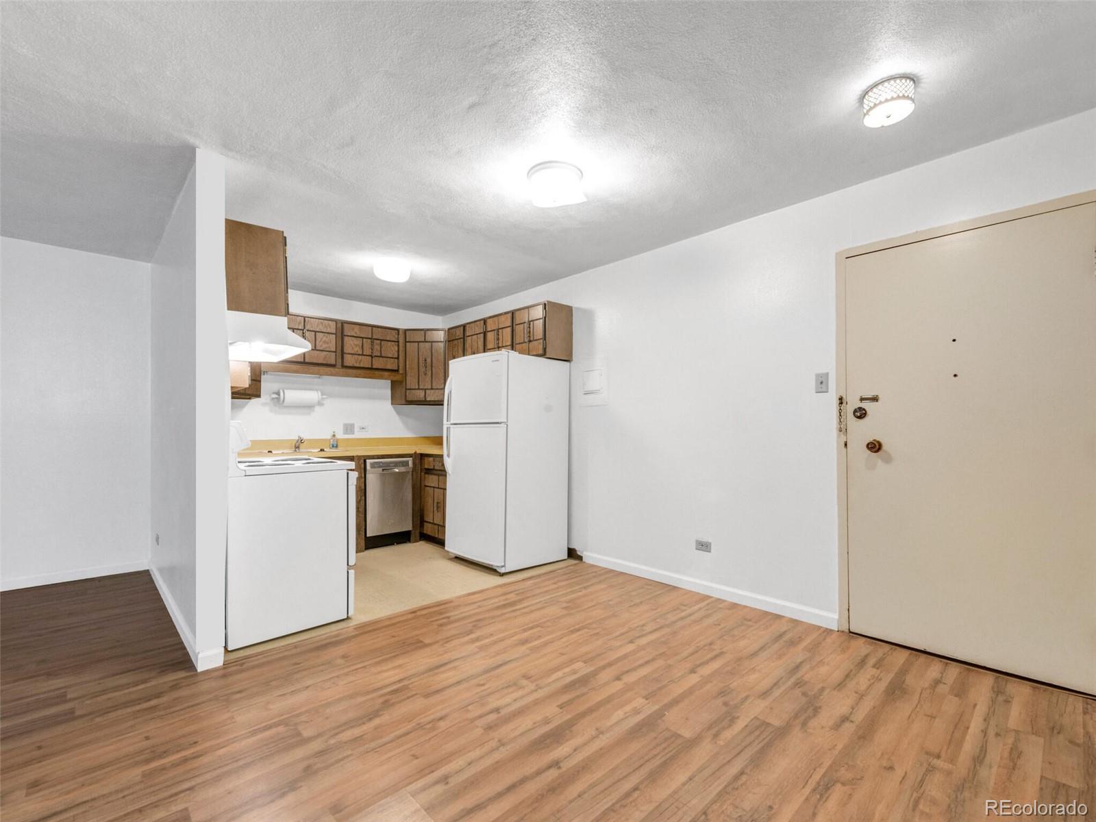 MLS Image #5 for 7801 w 35th avenue,wheat ridge, Colorado