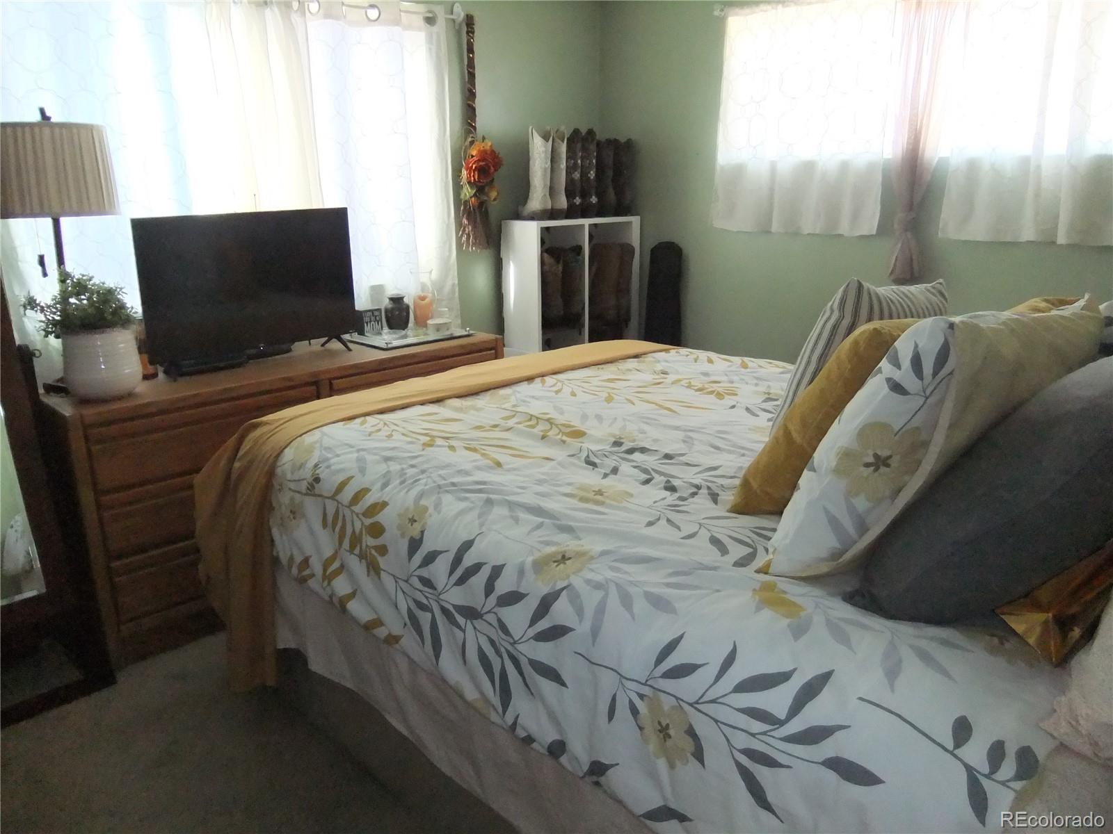 MLS Image #10 for 8211 w 51st avenue,arvada, Colorado