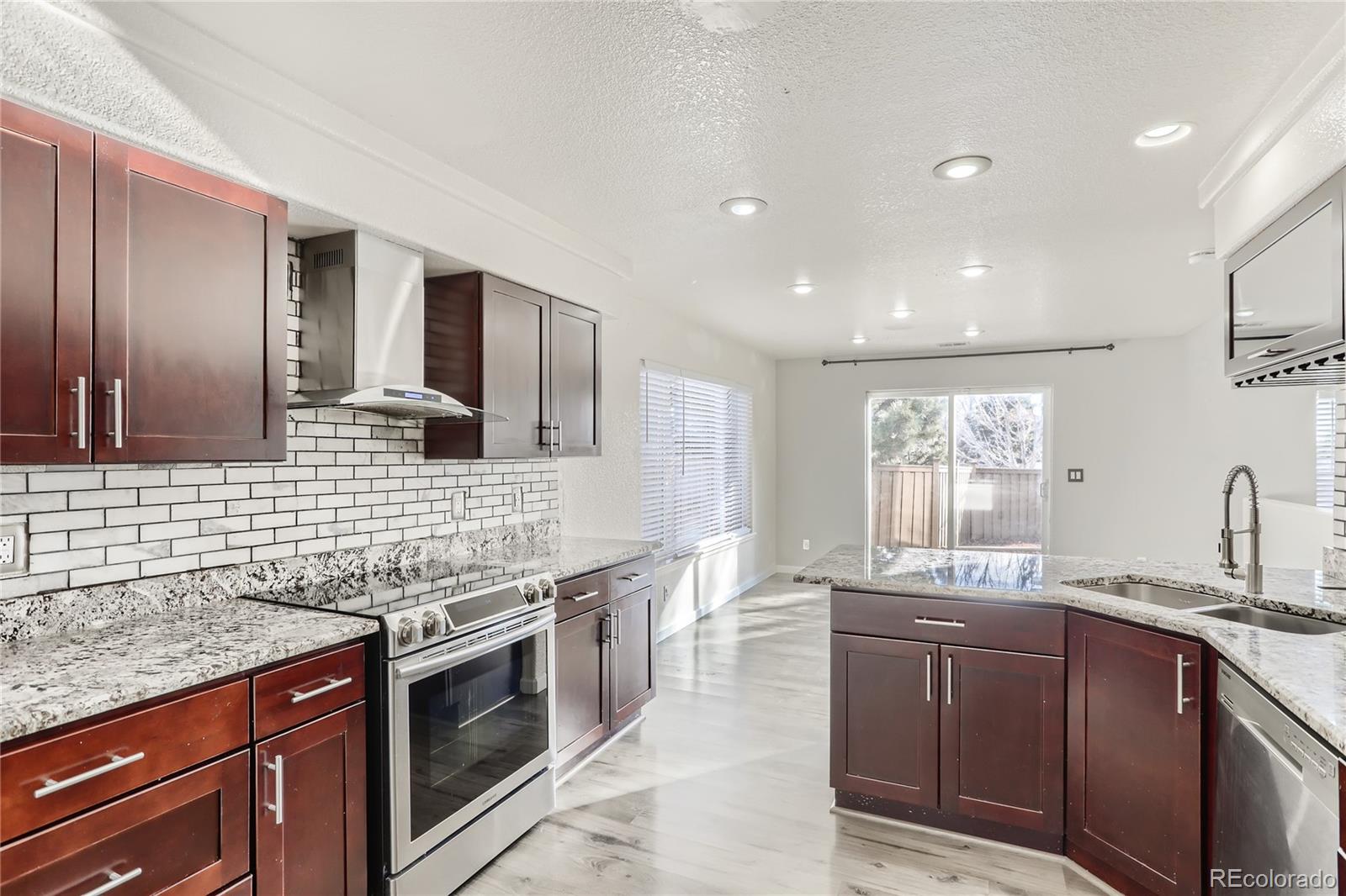 MLS Image #11 for 20000  mitchell place,denver, Colorado