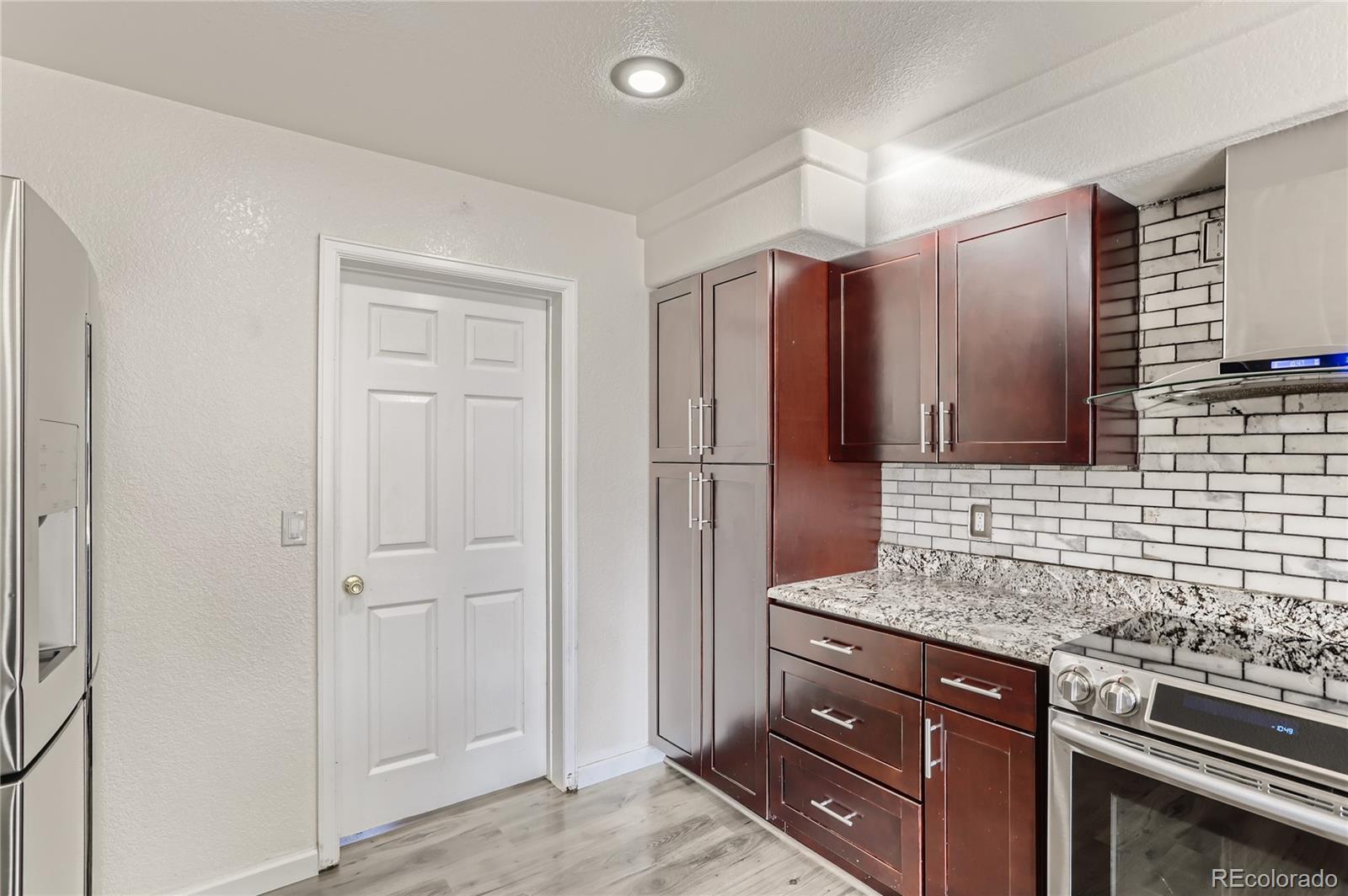 MLS Image #12 for 20000  mitchell place,denver, Colorado
