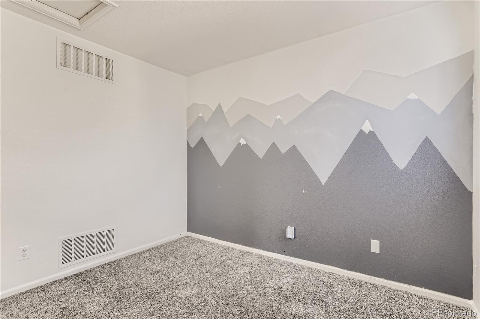 MLS Image #25 for 20000  mitchell place,denver, Colorado