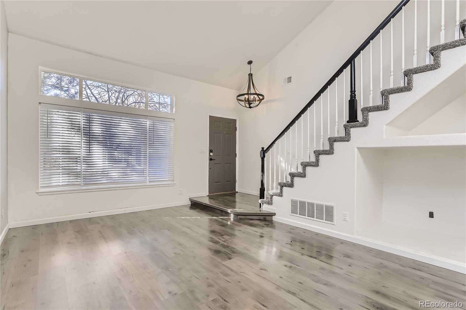 MLS Image #4 for 20000  mitchell place,denver, Colorado
