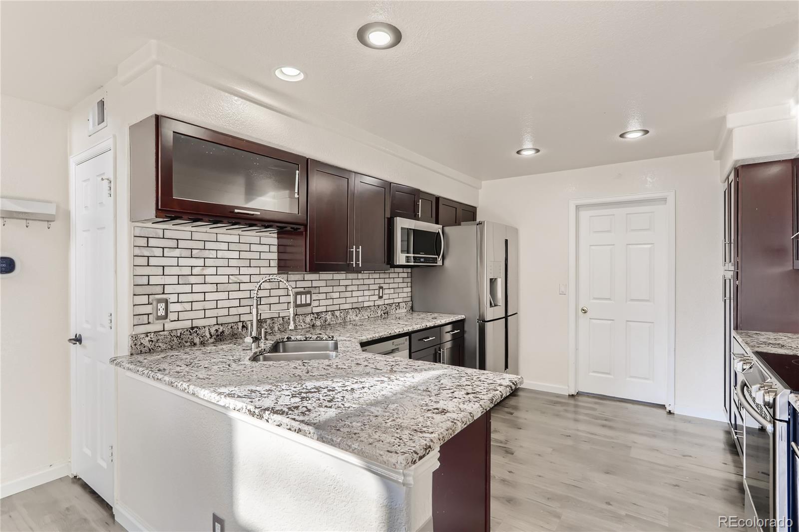 MLS Image #9 for 20000  mitchell place,denver, Colorado