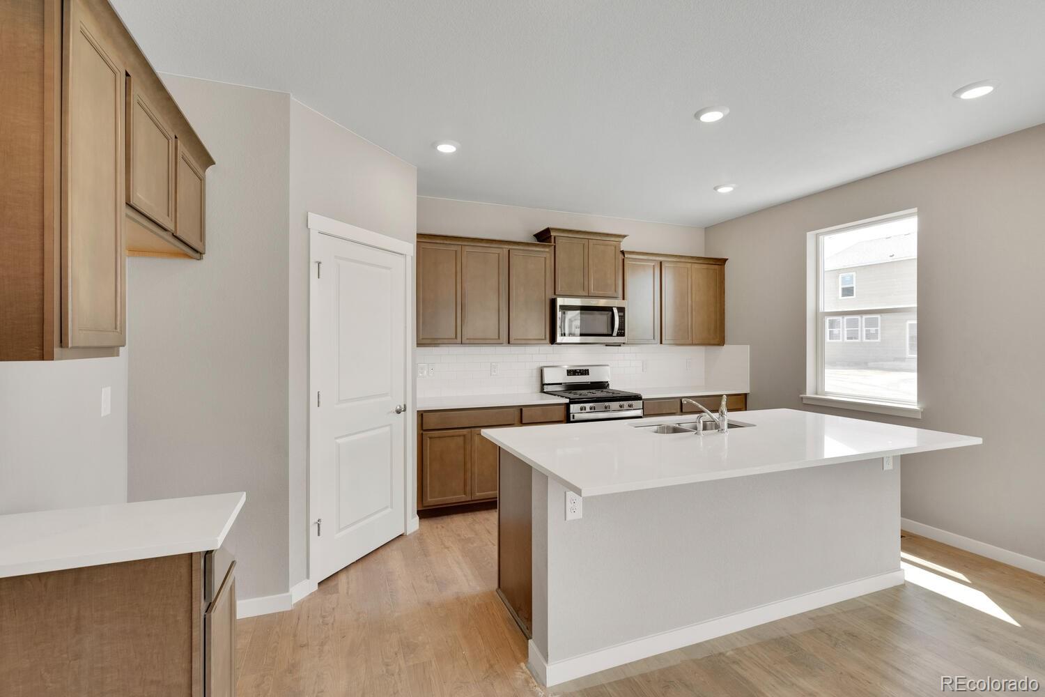 MLS Image #4 for 4503  kingswood drive,windsor, Colorado