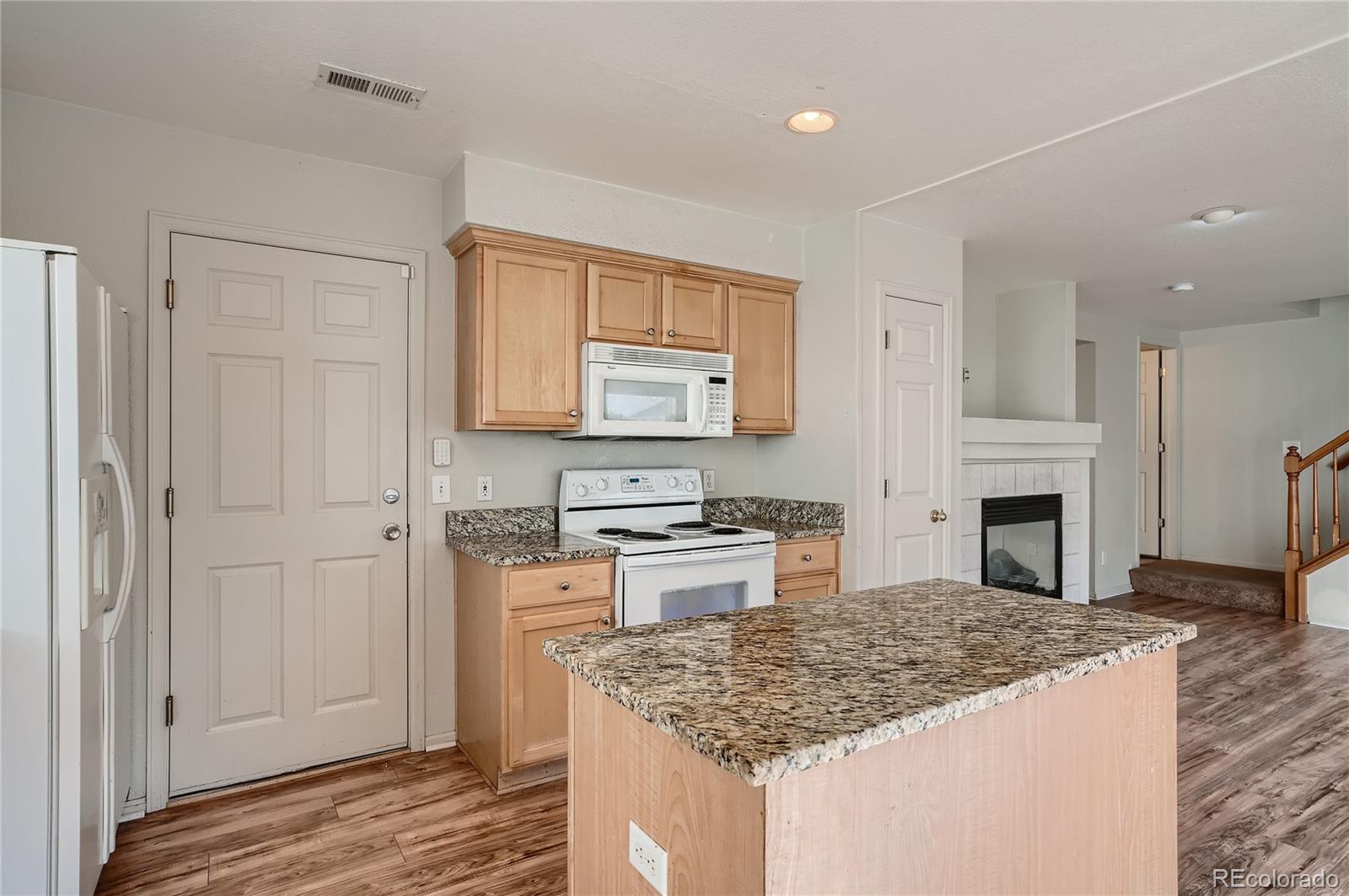 MLS Image #11 for 3709  dahlia street,denver, Colorado