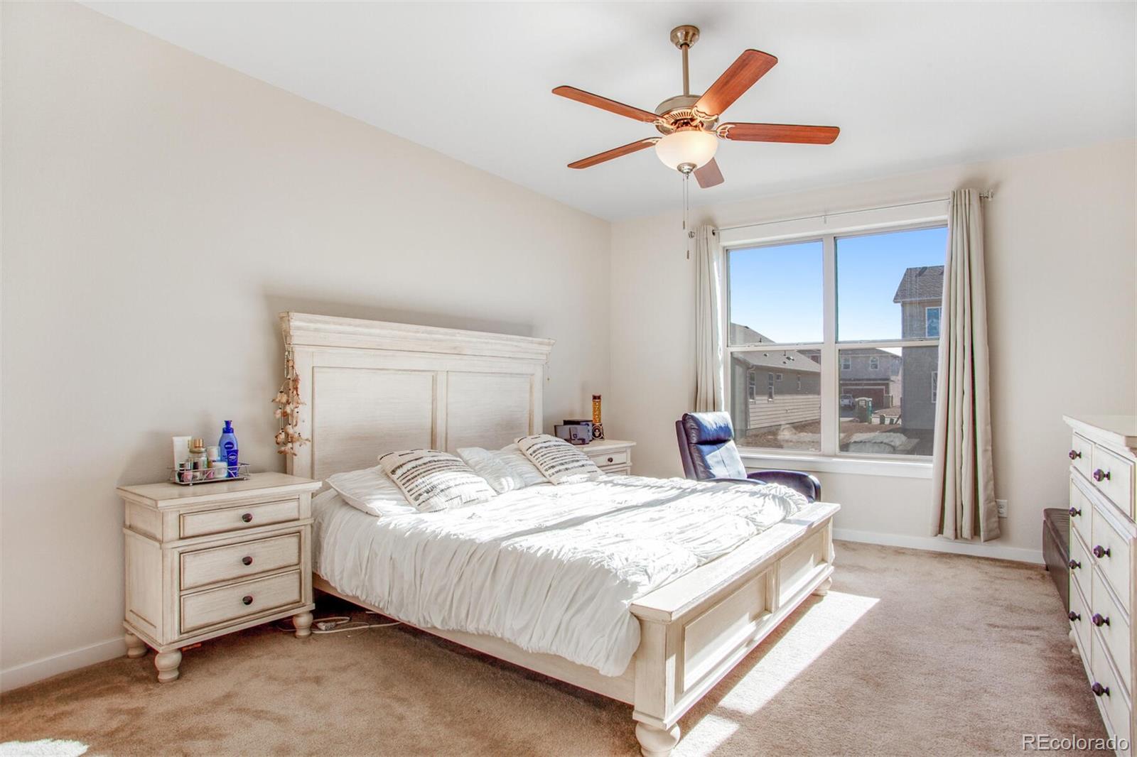 MLS Image #17 for 373  mount rainier st street,berthoud, Colorado