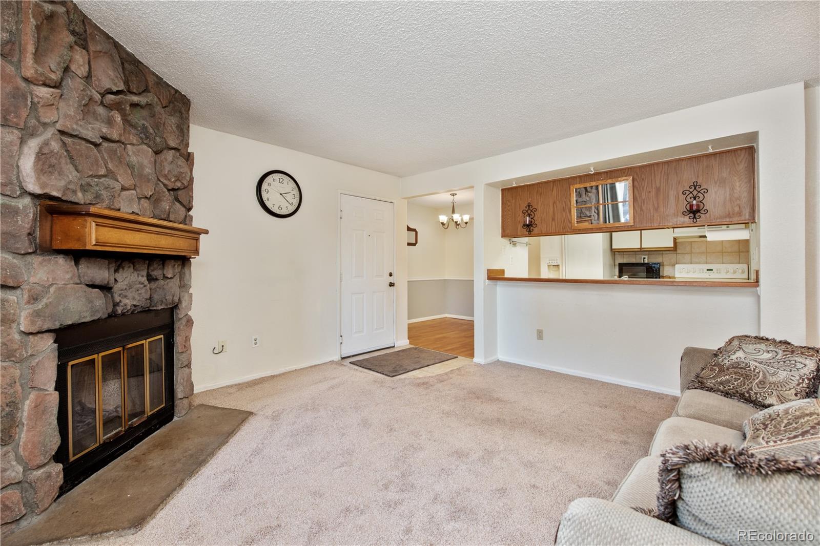 MLS Image #5 for 6385  oak street,arvada, Colorado