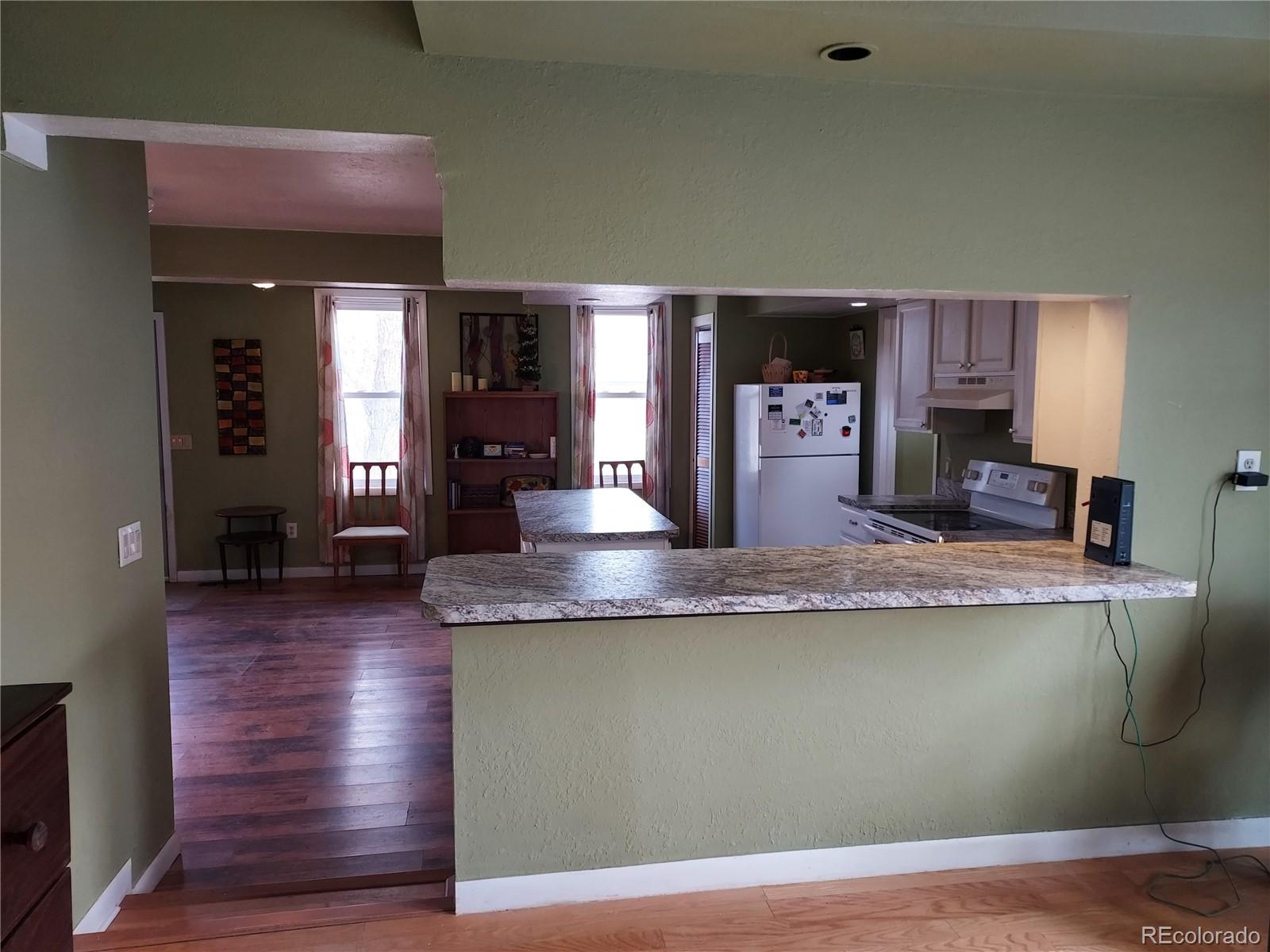 MLS Image #3 for 563  i avenue,limon, Colorado