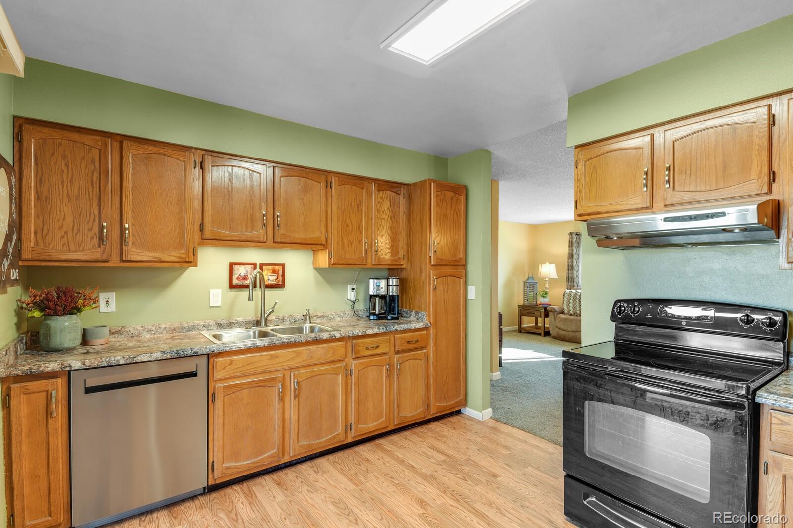 MLS Image #8 for 10153 w keene place,lakewood, Colorado
