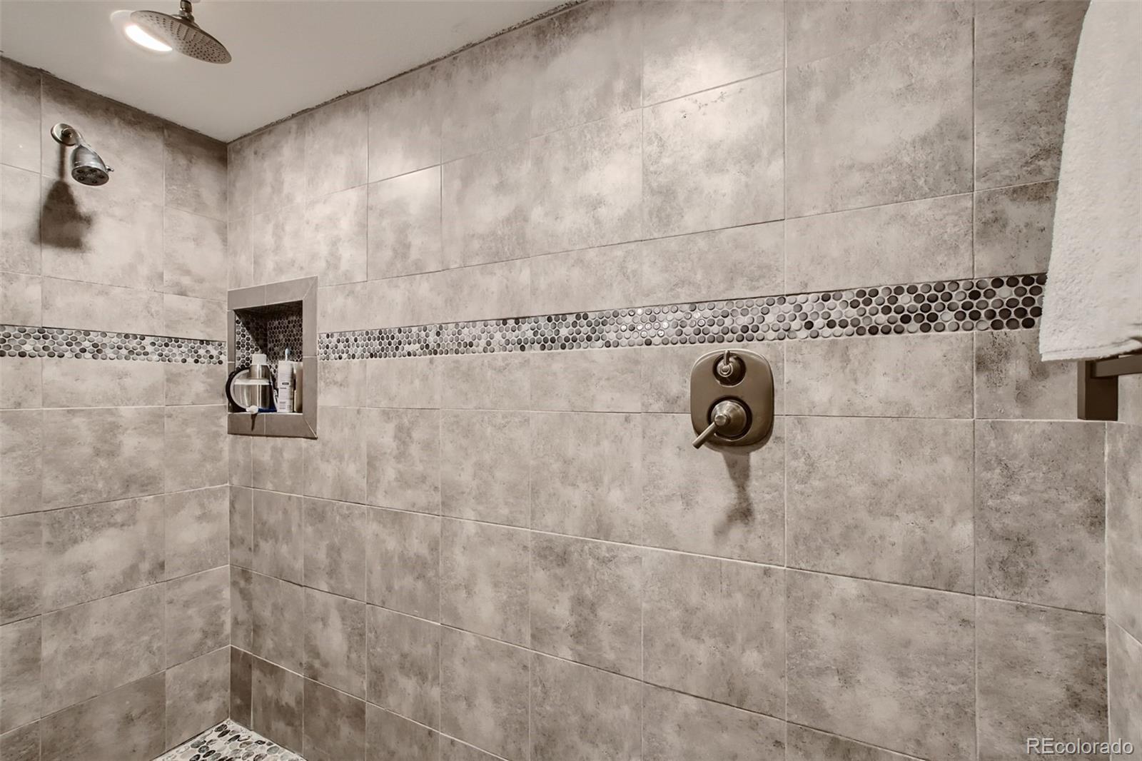 MLS Image #19 for 24406 e canyon drive,aurora, Colorado