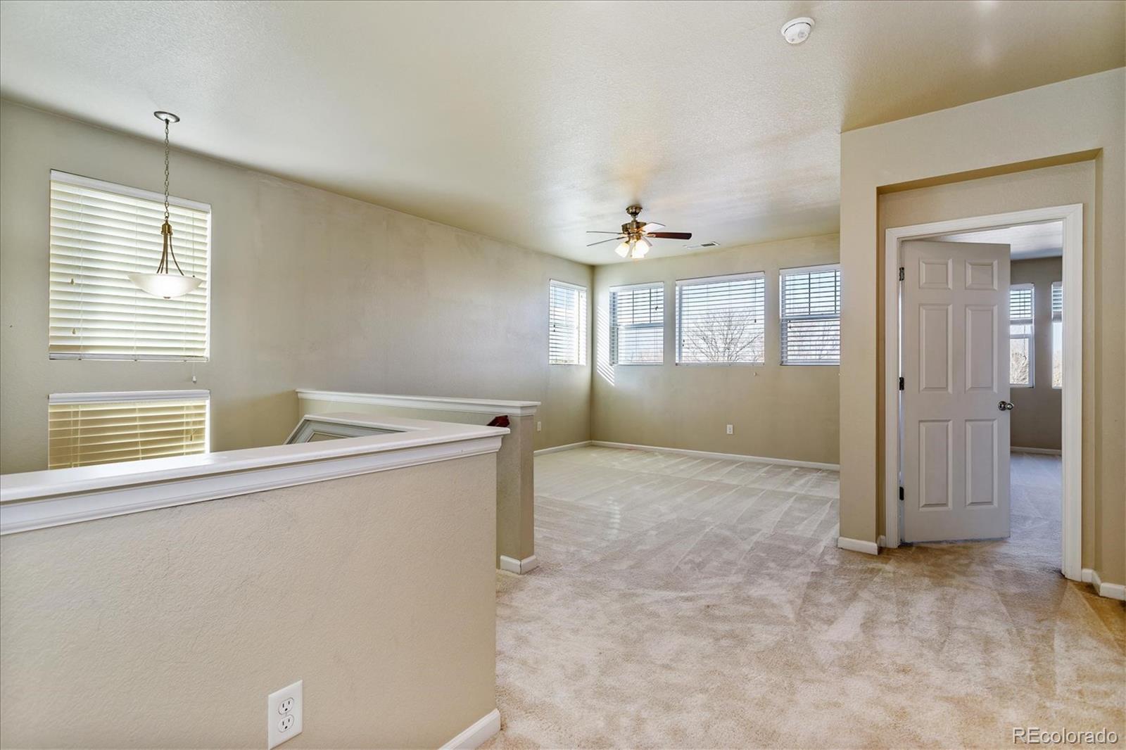 MLS Image #12 for 9869 e kansas avenue,aurora, Colorado