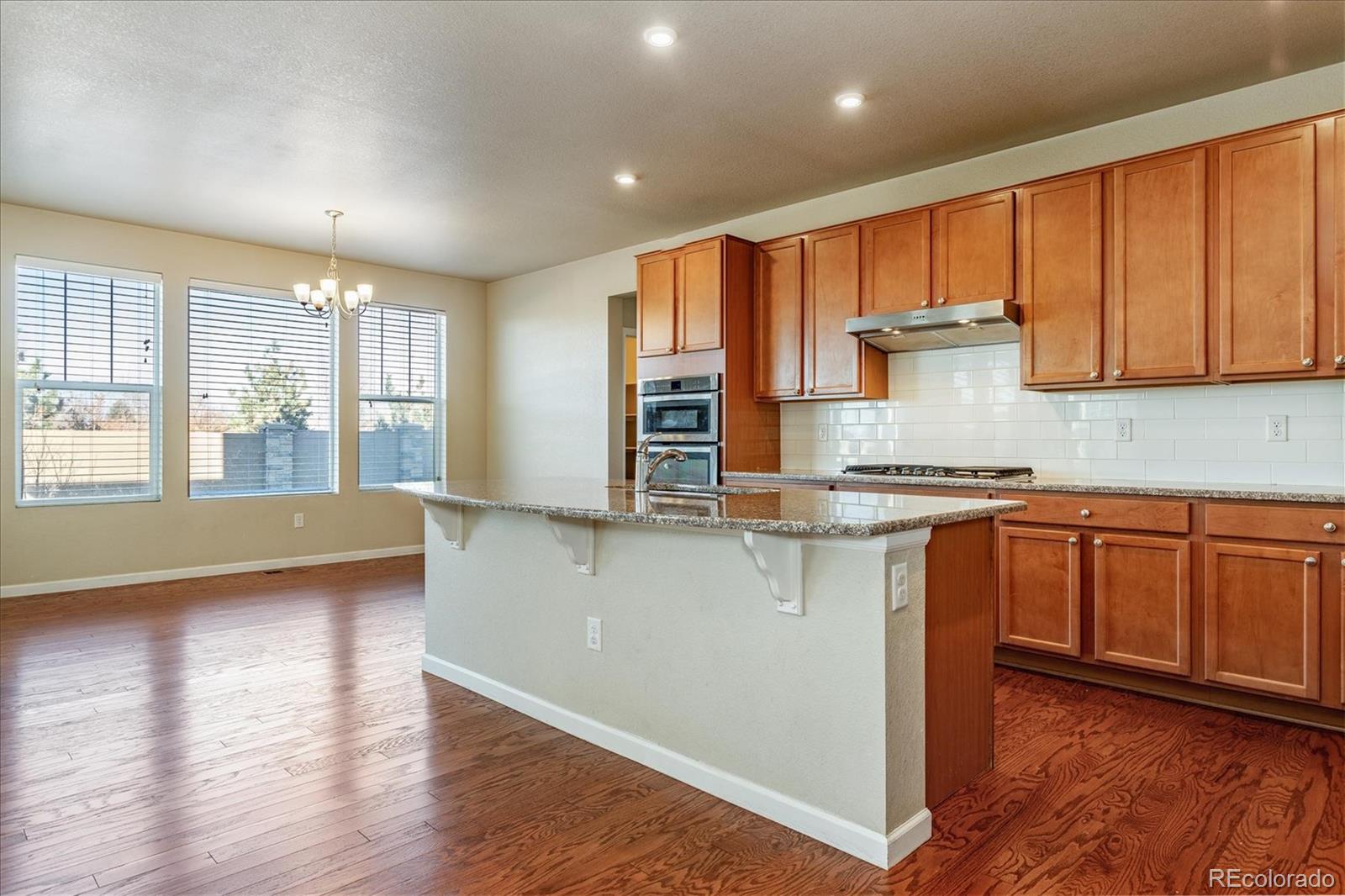 MLS Image #2 for 9869 e kansas avenue,aurora, Colorado