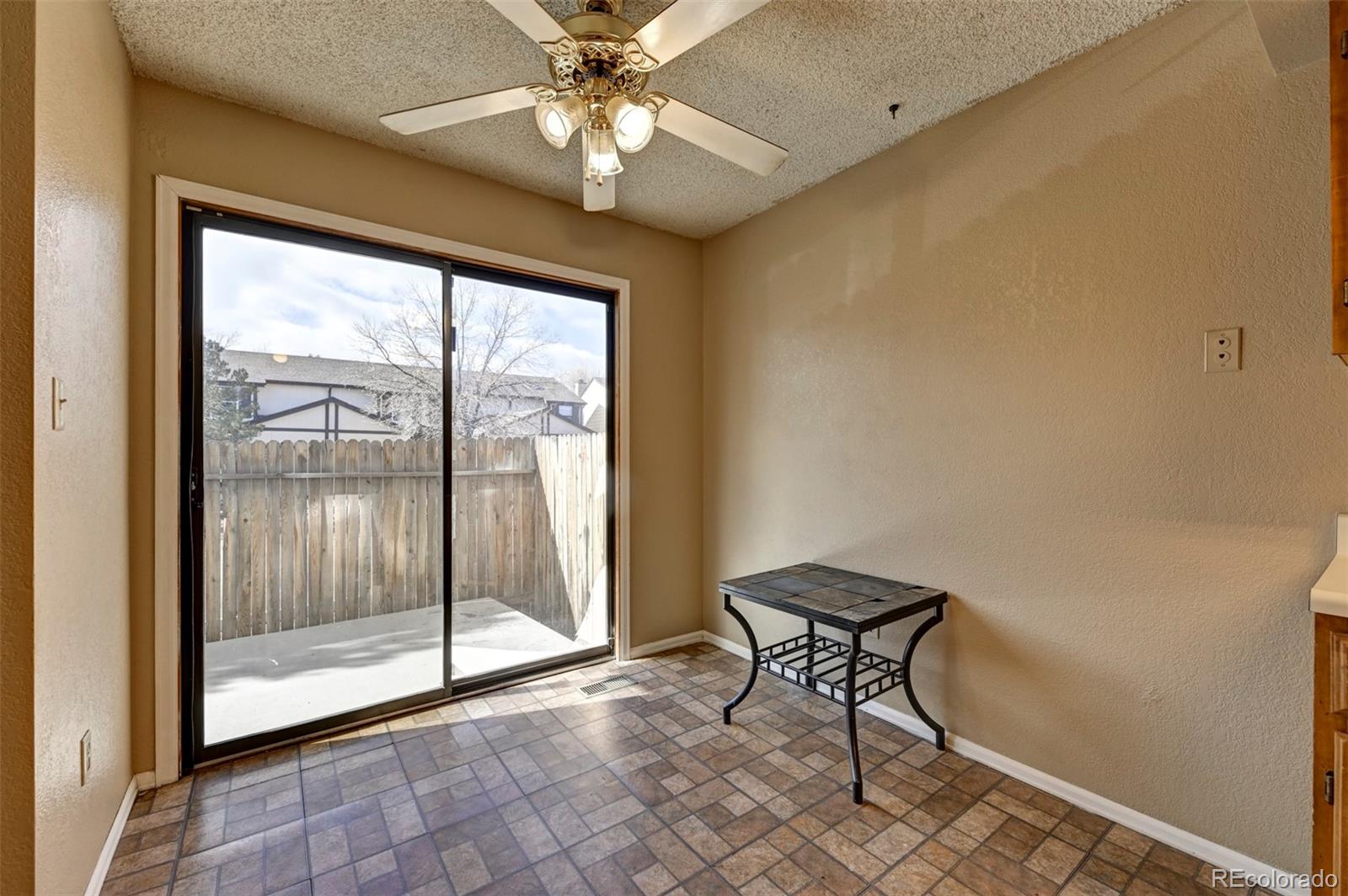MLS Image #11 for 2320  lexington village lane,colorado springs, Colorado