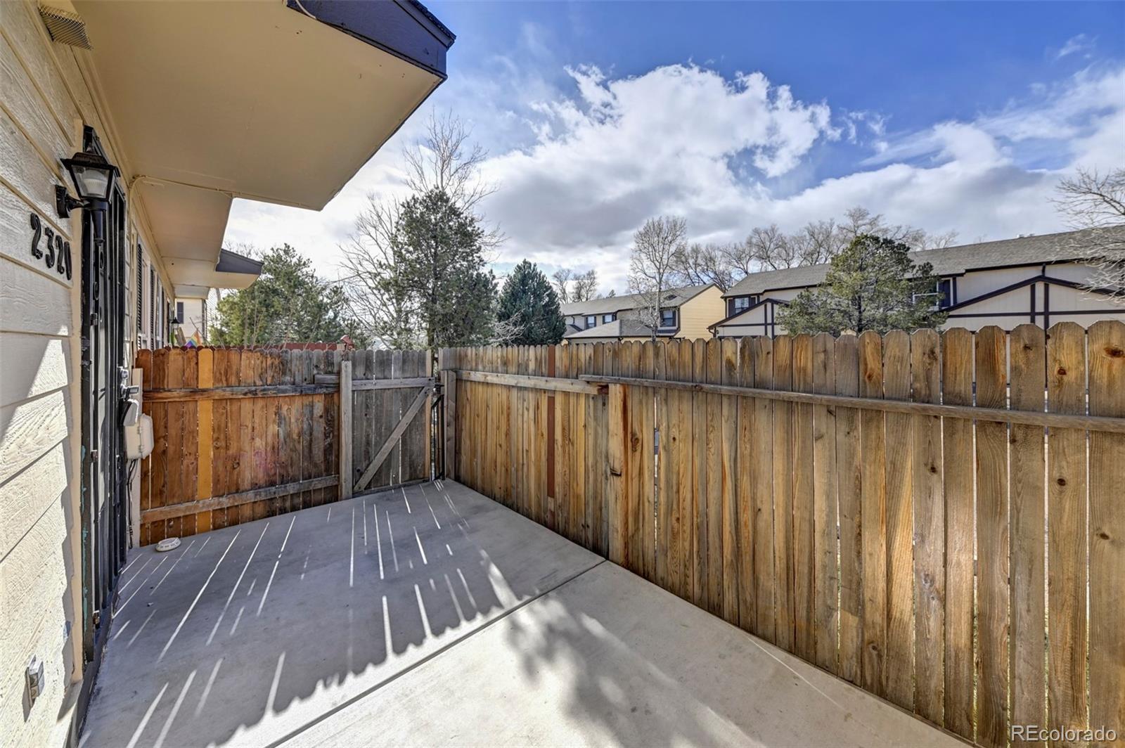 MLS Image #3 for 2320  lexington village lane,colorado springs, Colorado
