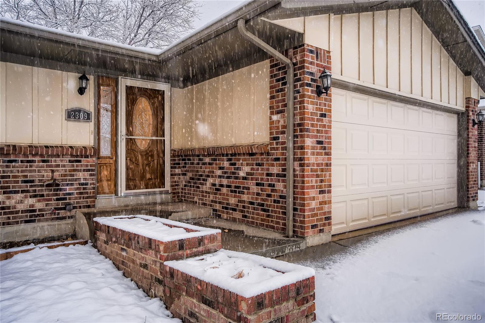 MLS Image #3 for 2309 s eldridge street,lakewood, Colorado